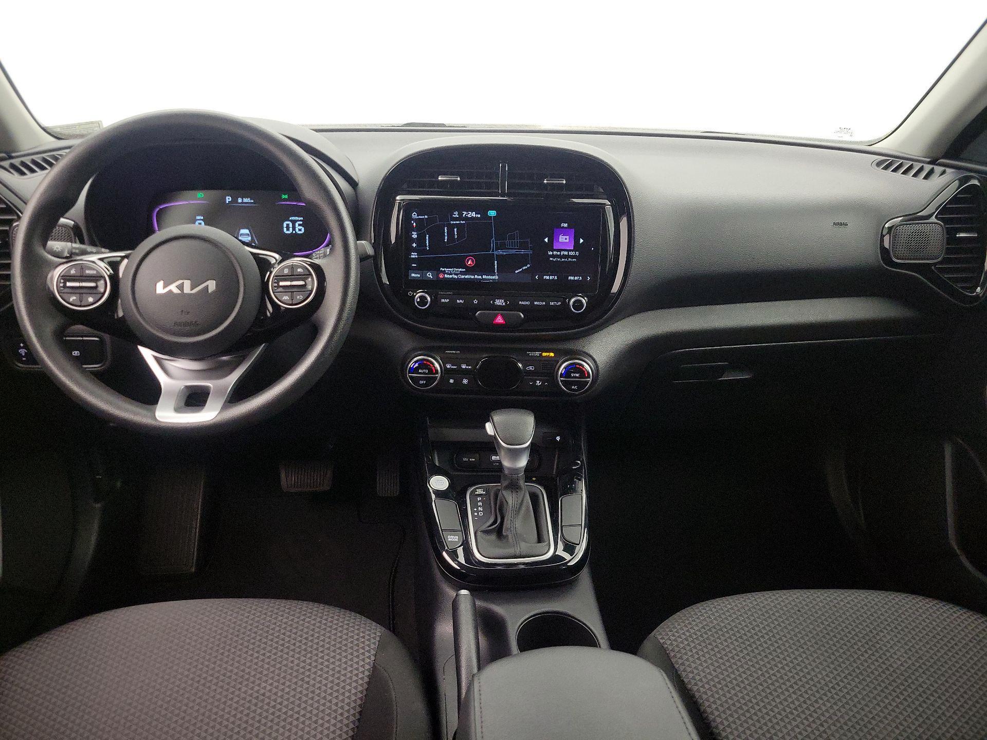 Thumbnail: 2023 Kia Soul - 9