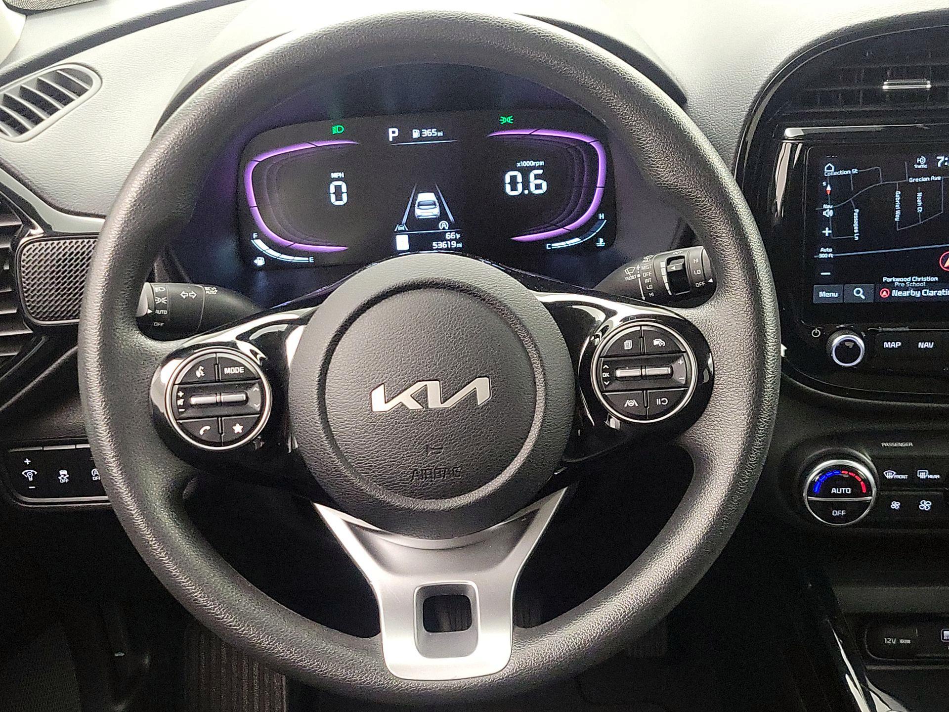 Thumbnail: 2023 Kia Soul - 10