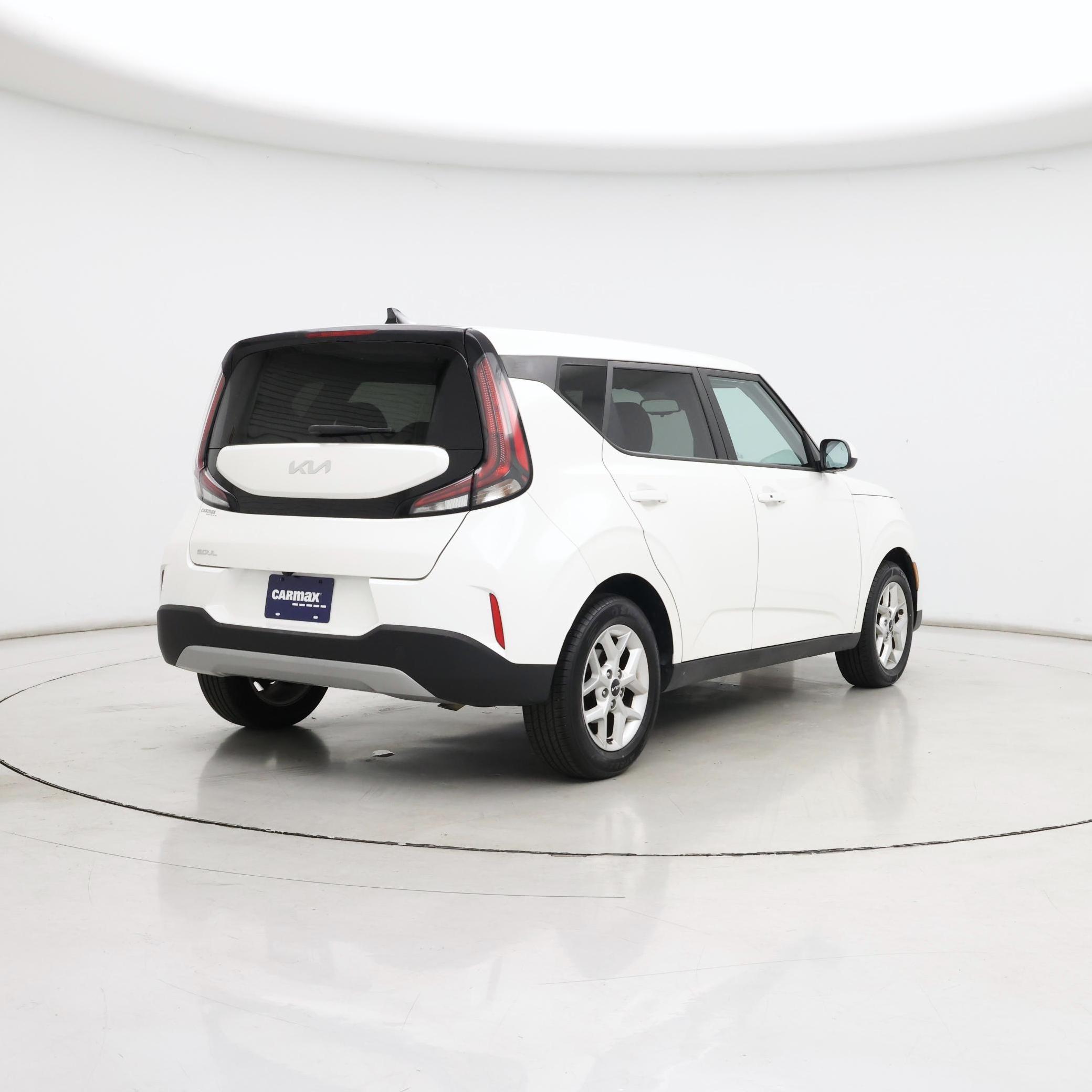 Thumbnail: 2023 Kia Soul - 8