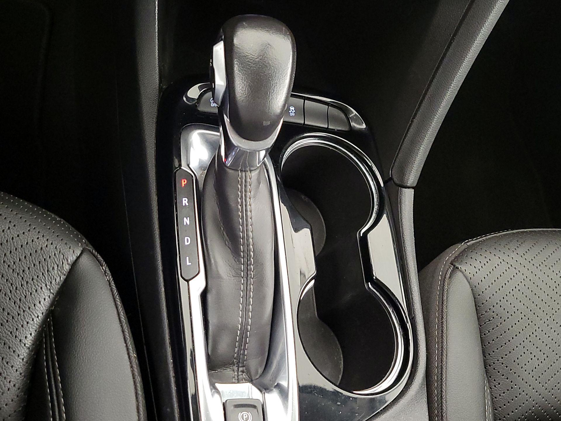 Thumbnail: 2023 Buick Encore GX - 17