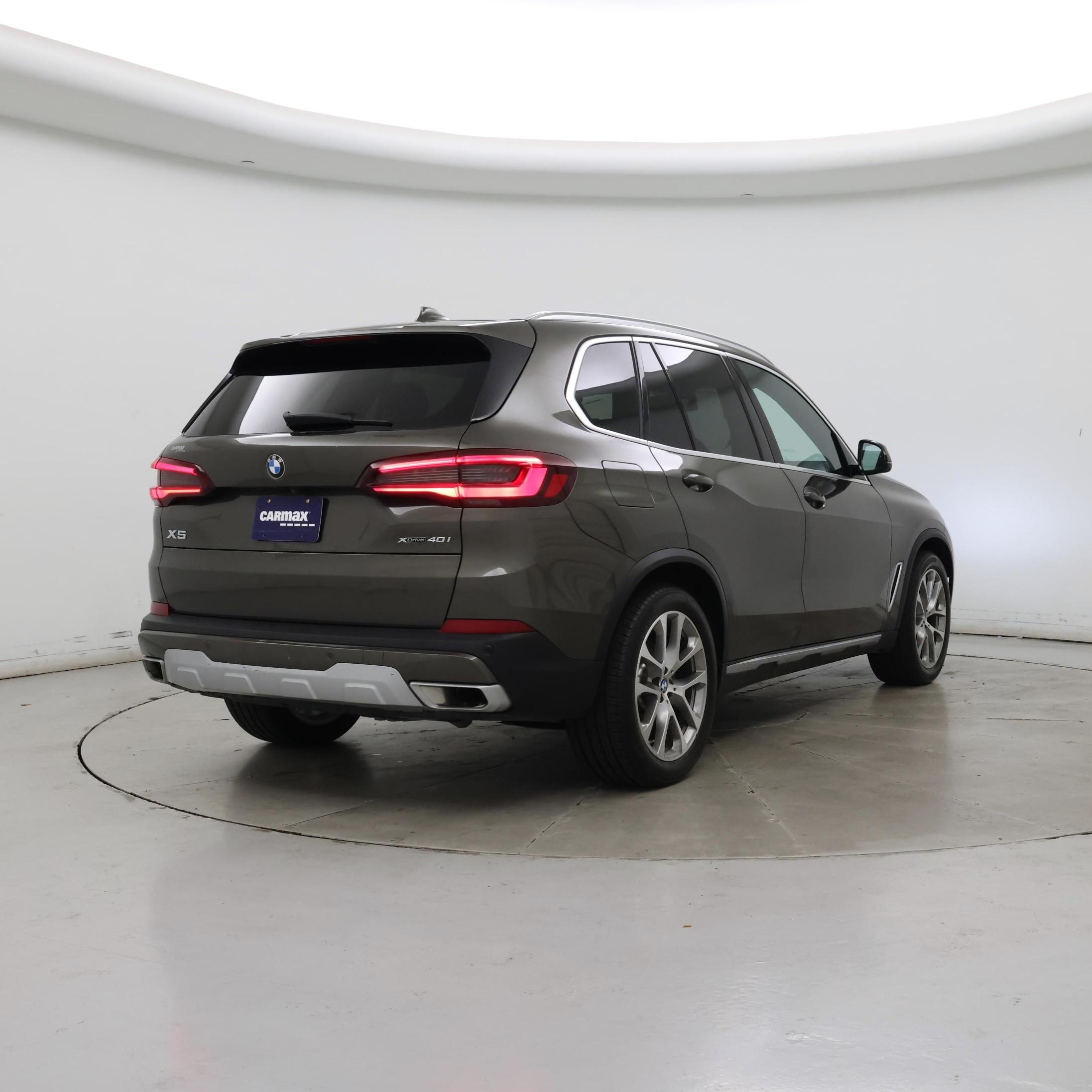 Thumbnail: 2023 BMW X5 - 8