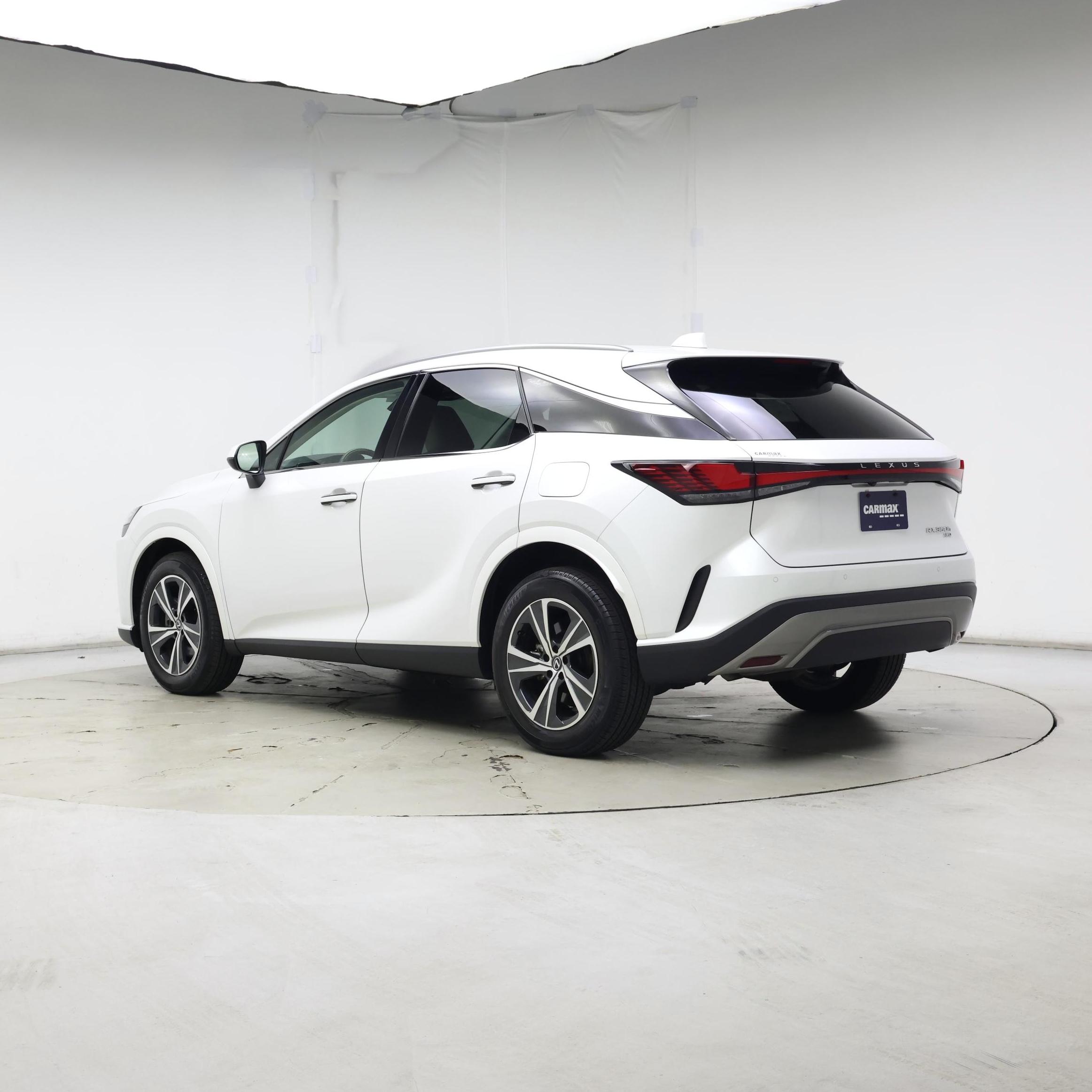 Thumbnail: 2024 Lexus RX - 2