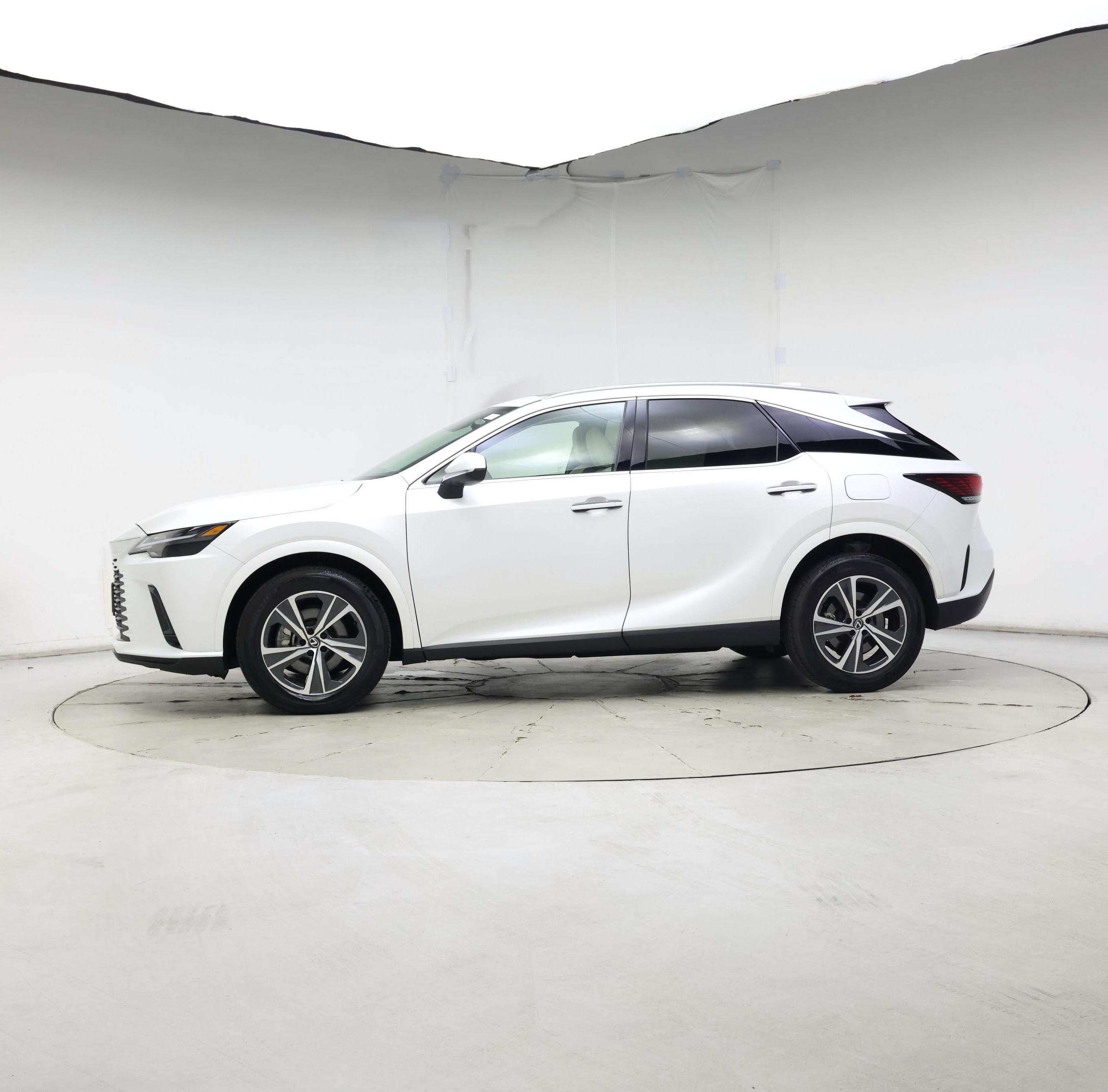 Thumbnail: 2024 Lexus RX - 3