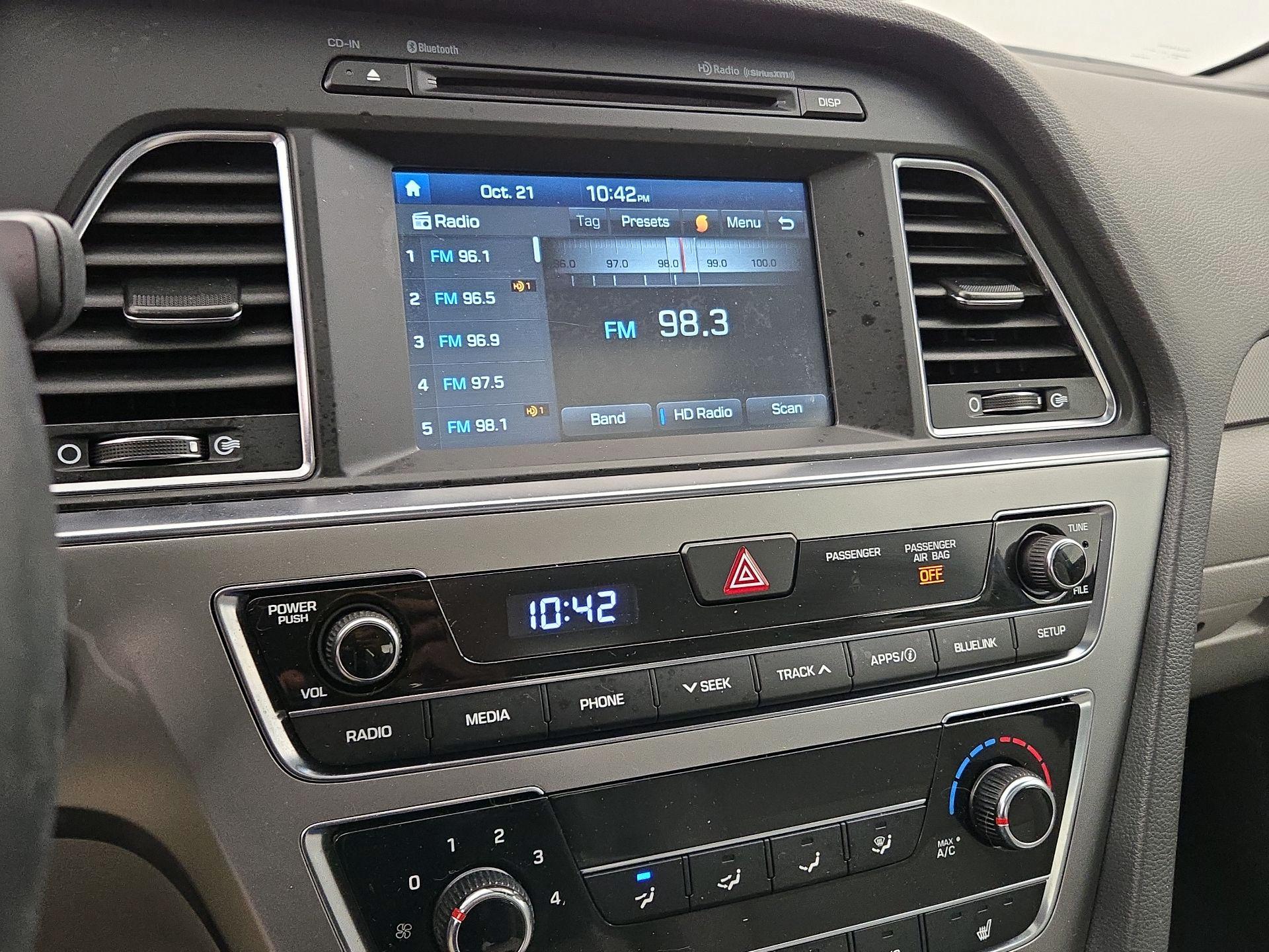 Thumbnail: 2017 Hyundai Sonata - 15