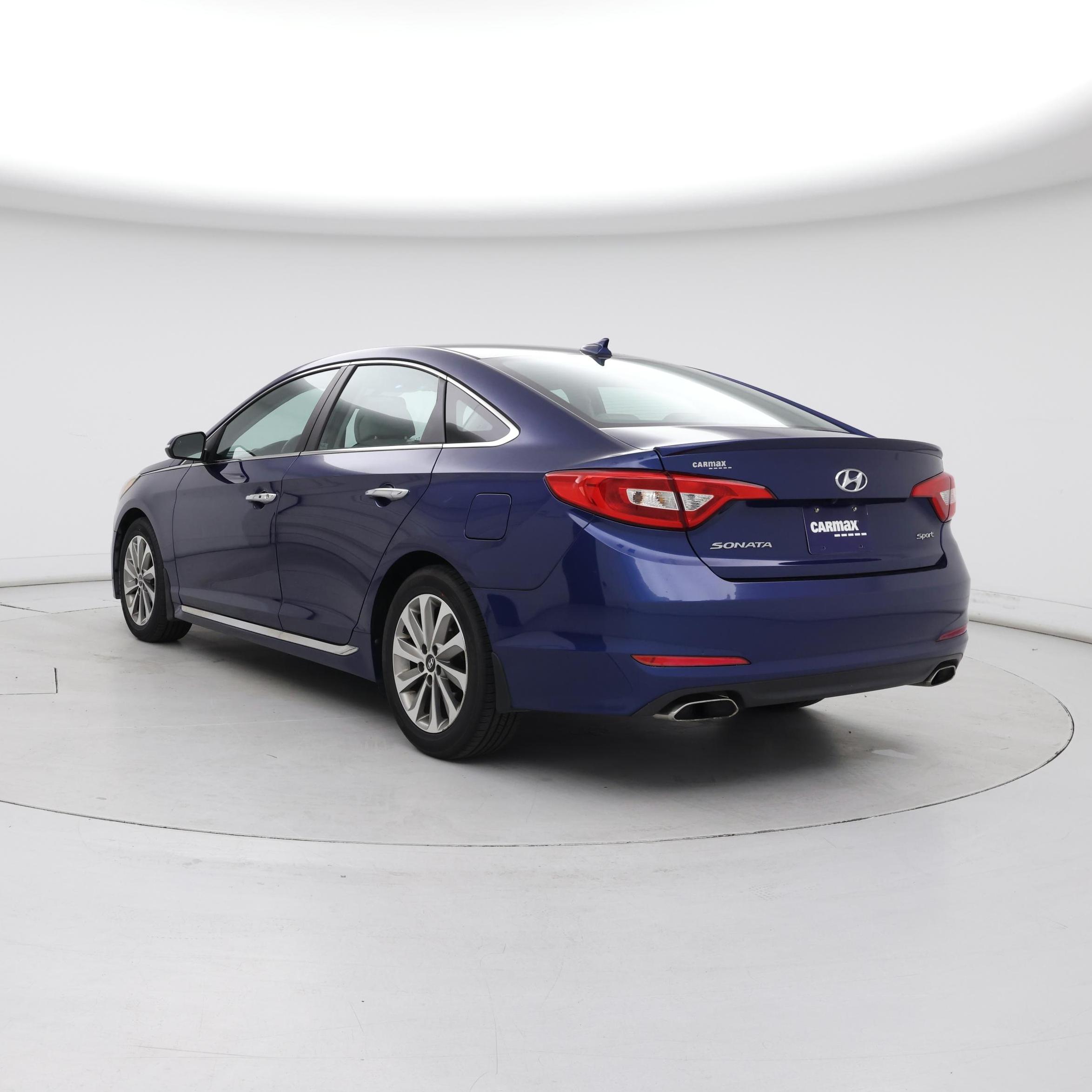 Thumbnail: 2017 Hyundai Sonata - 2