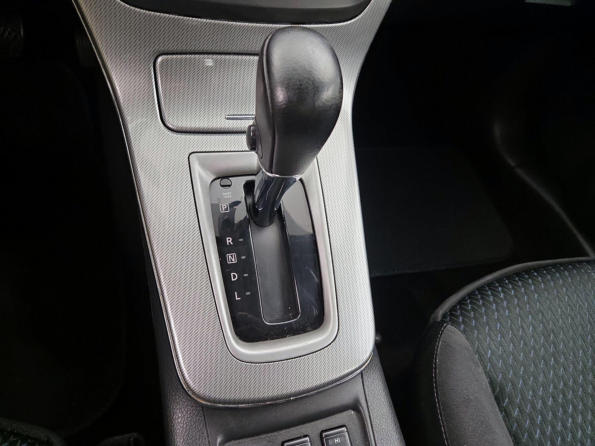 Thumbnail: 2015 Nissan Sentra - 17