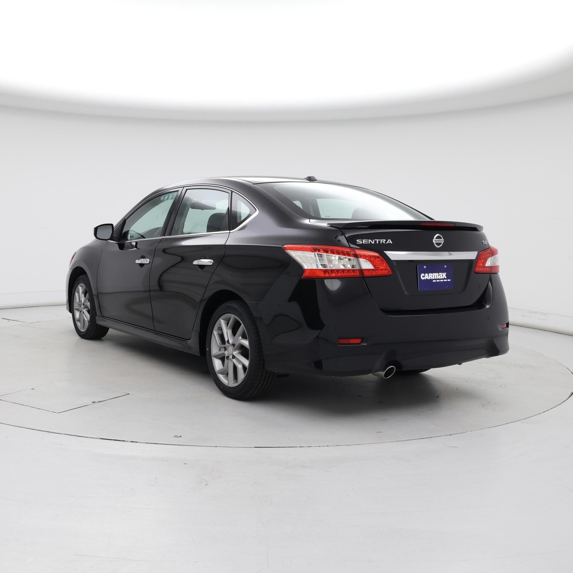 Thumbnail: 2015 Nissan Sentra - 2