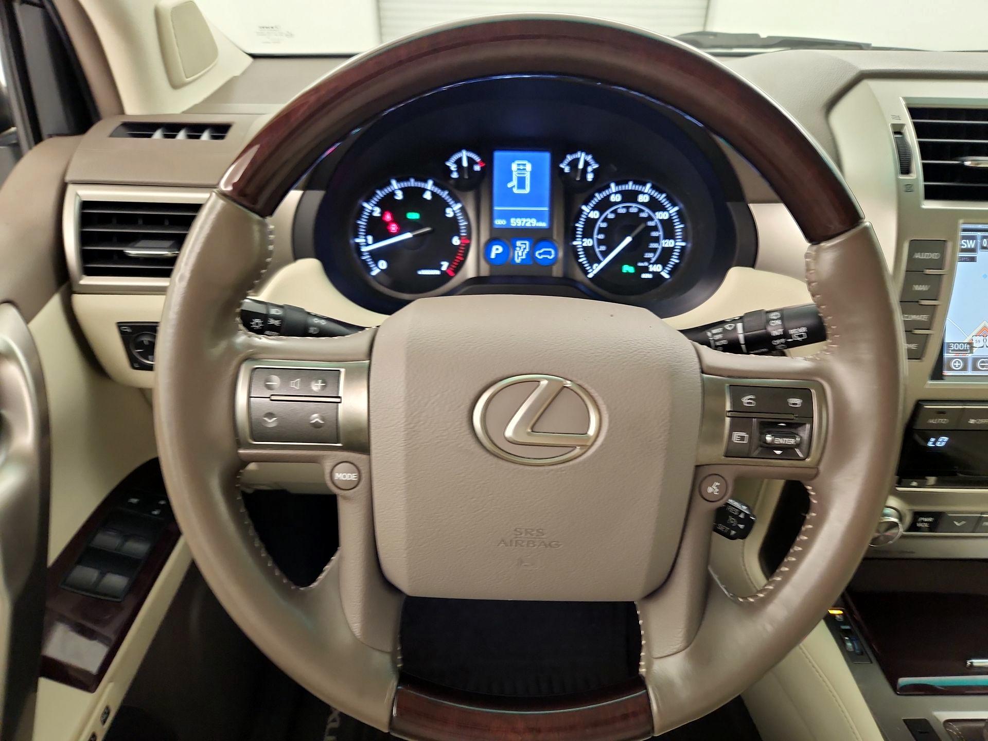 Thumbnail: 2019 Lexus GX - 10