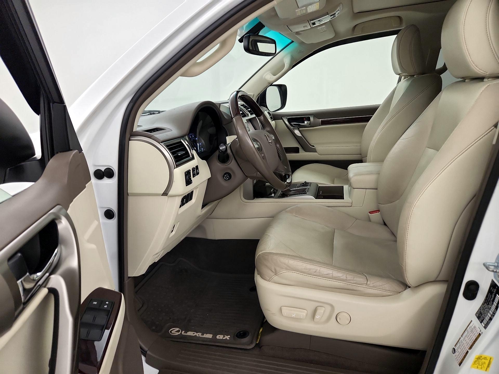 Thumbnail: 2019 Lexus GX - 11