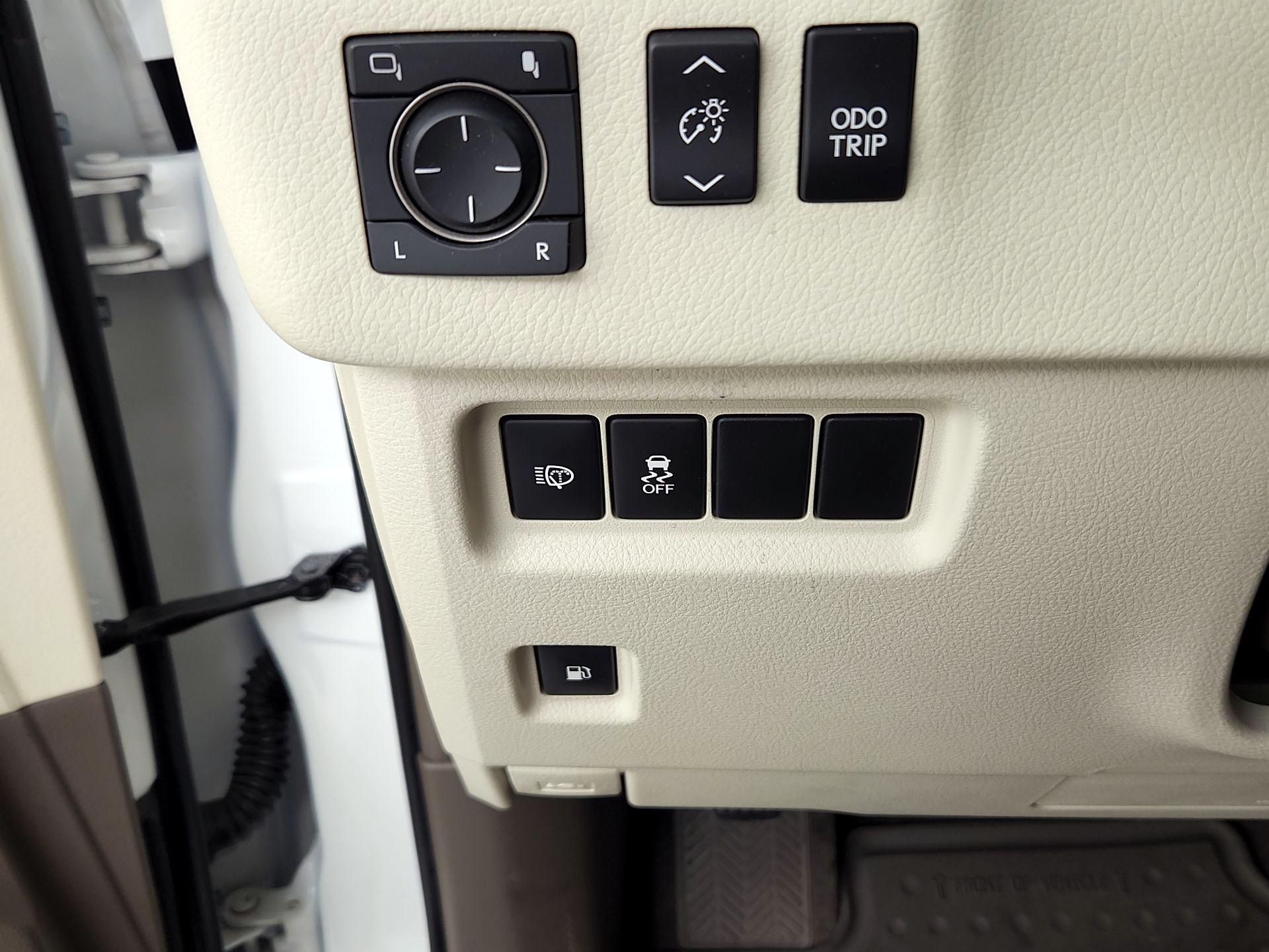 Thumbnail: 2019 Lexus GX - 13