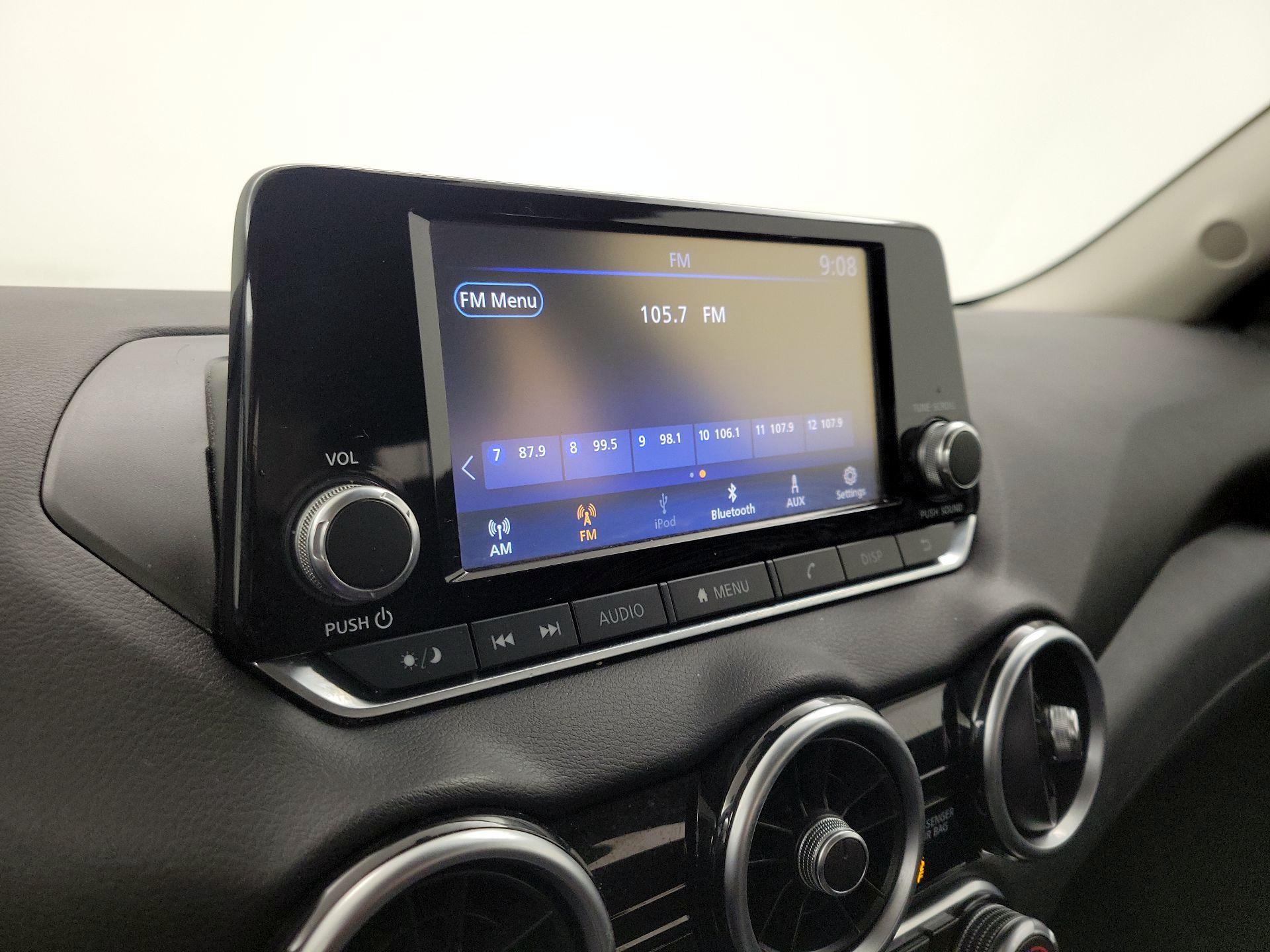 Thumbnail: 2020 Nissan Sentra - 15