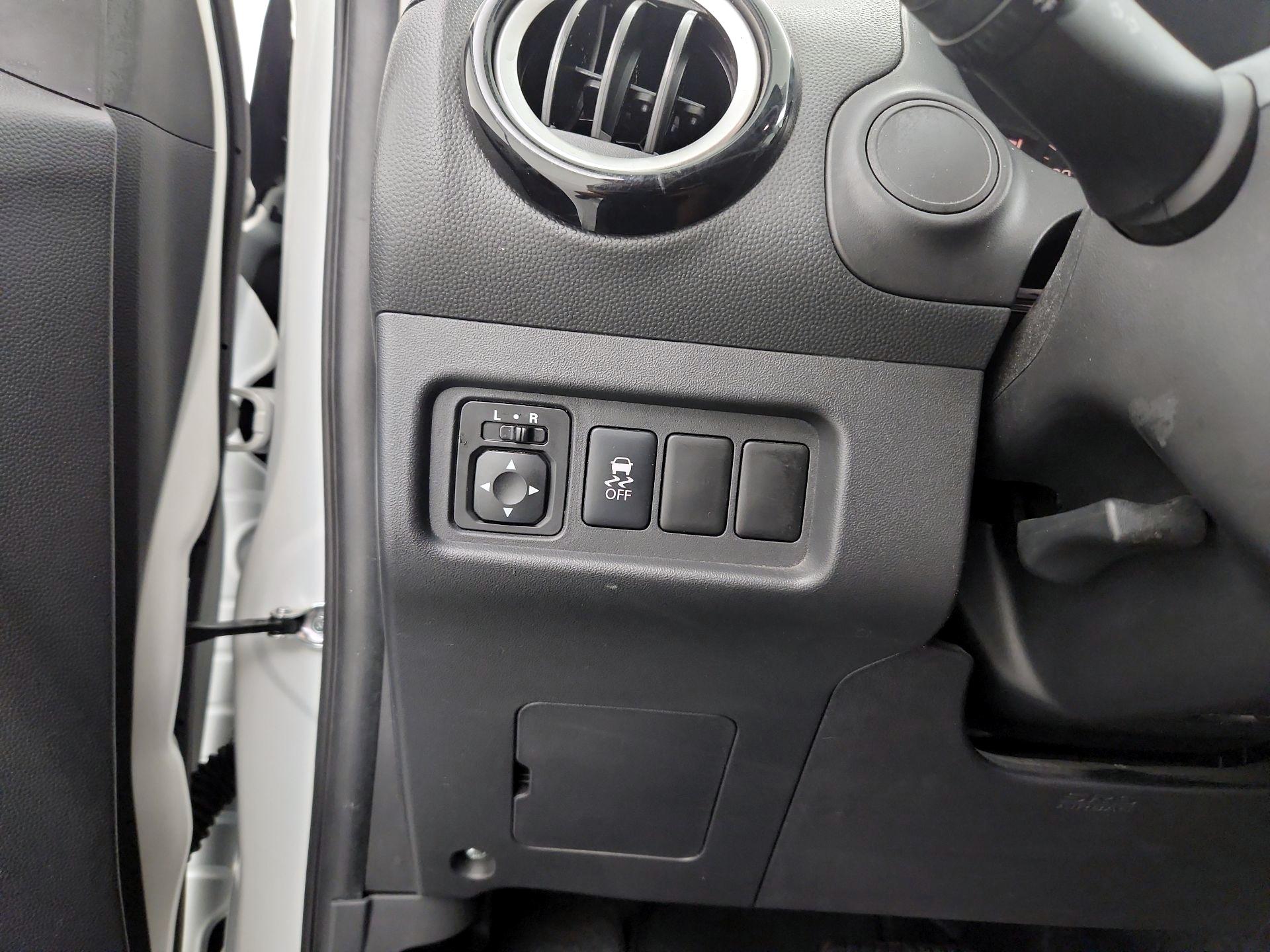 Thumbnail: 2020 Mitsubishi Mirage G4 - 13