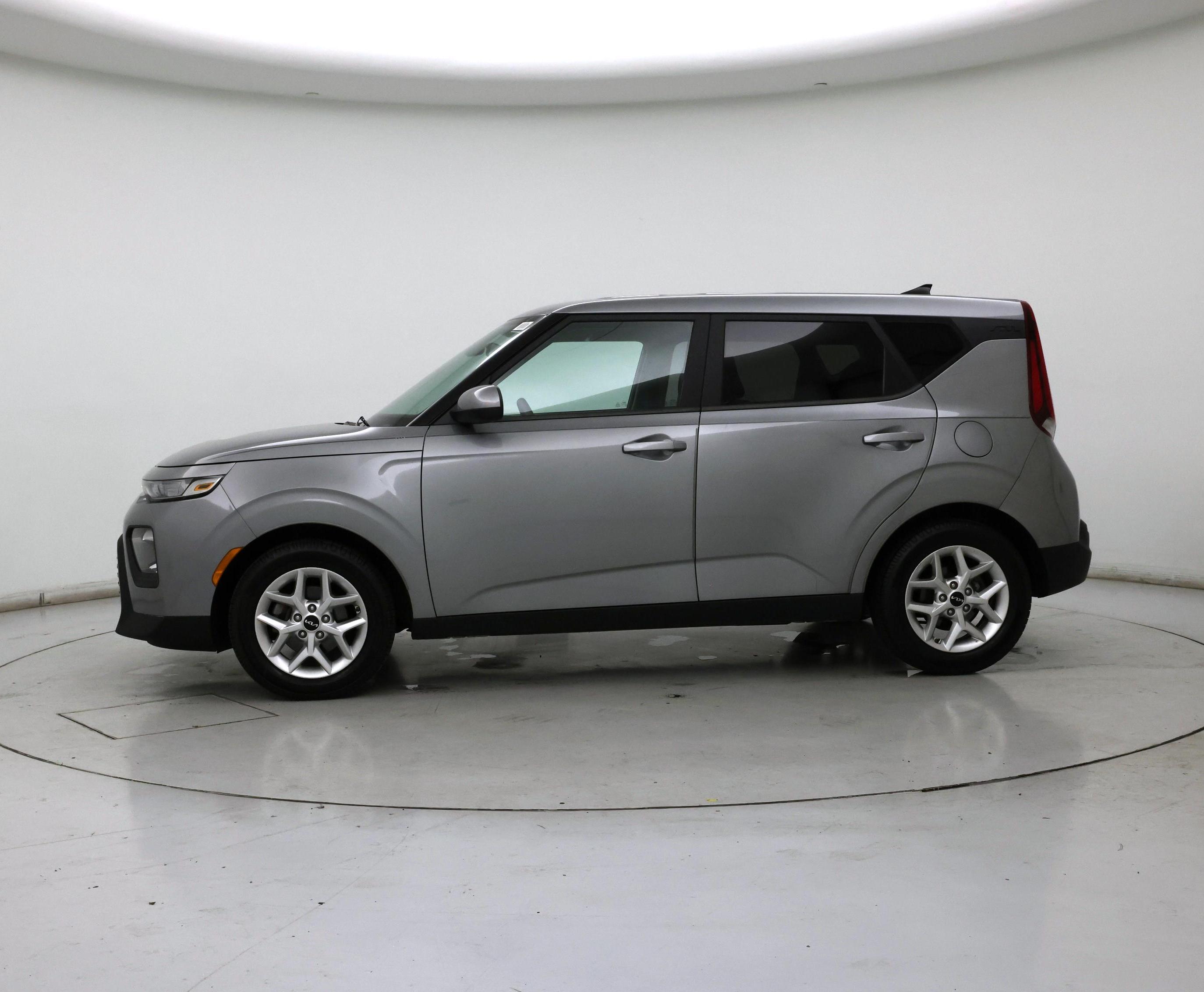 Thumbnail: 2022 Kia Soul - 3