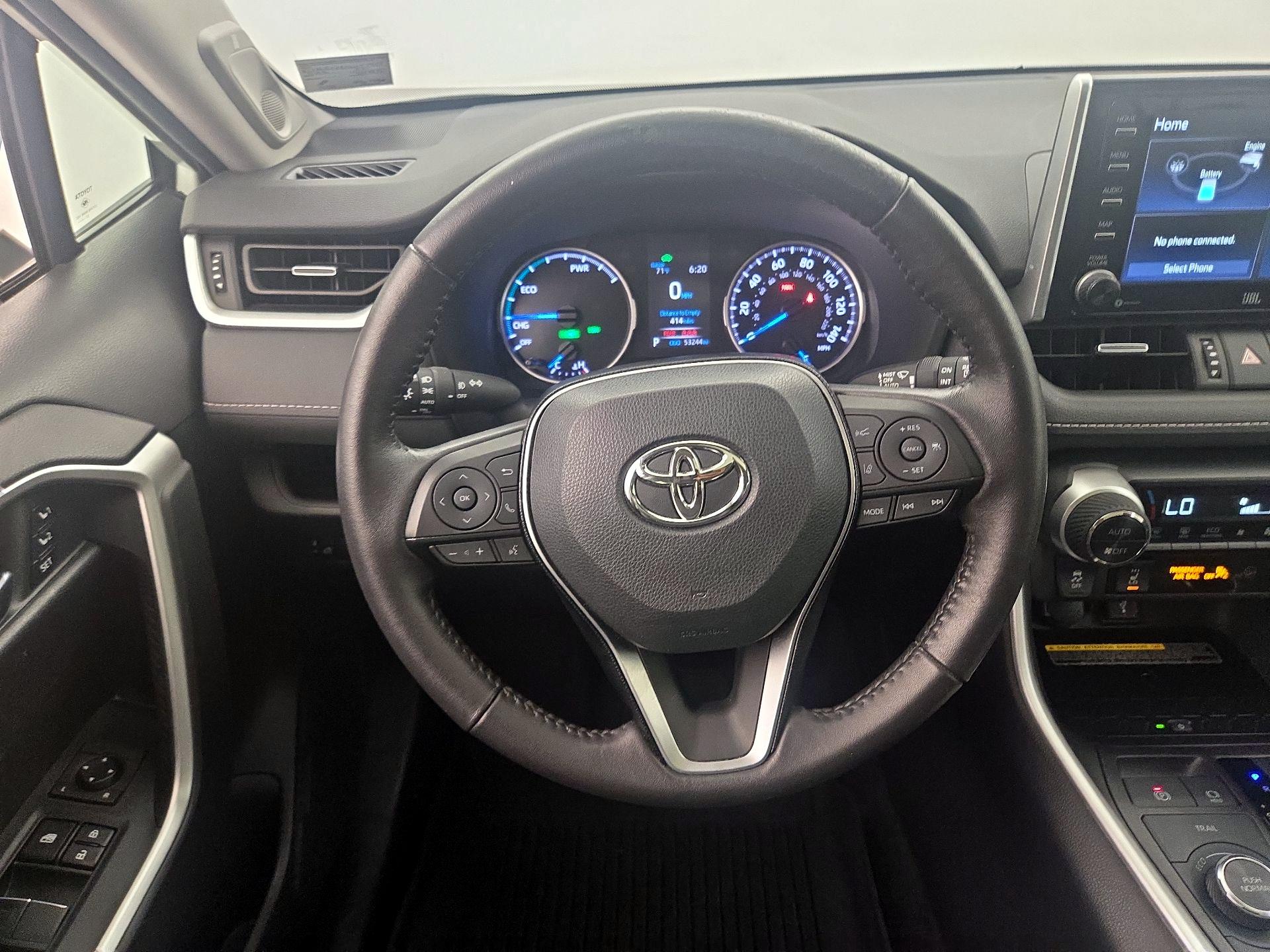 Thumbnail: 2021 Toyota RAV4 - 10