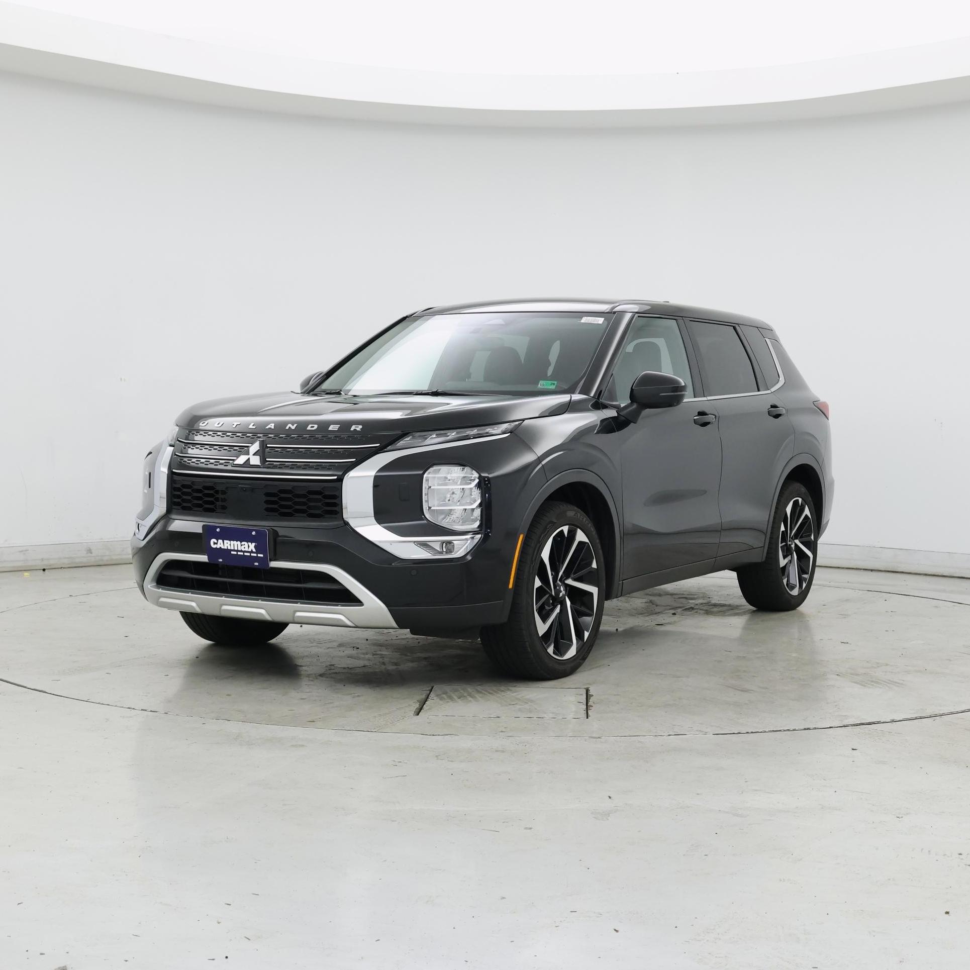 Thumbnail: 2022 Mitsubishi Outlander - 4