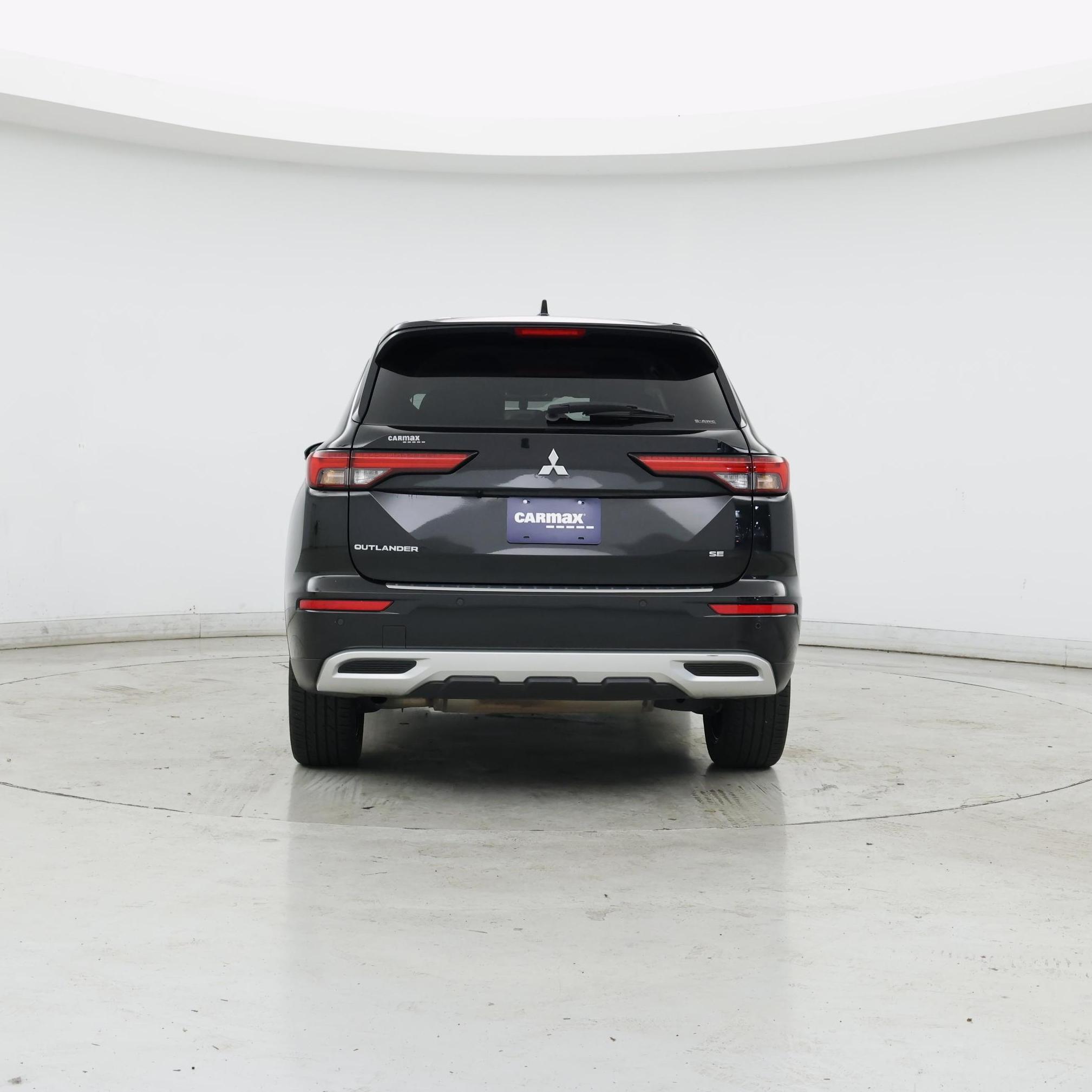 Thumbnail: 2022 Mitsubishi Outlander - 6