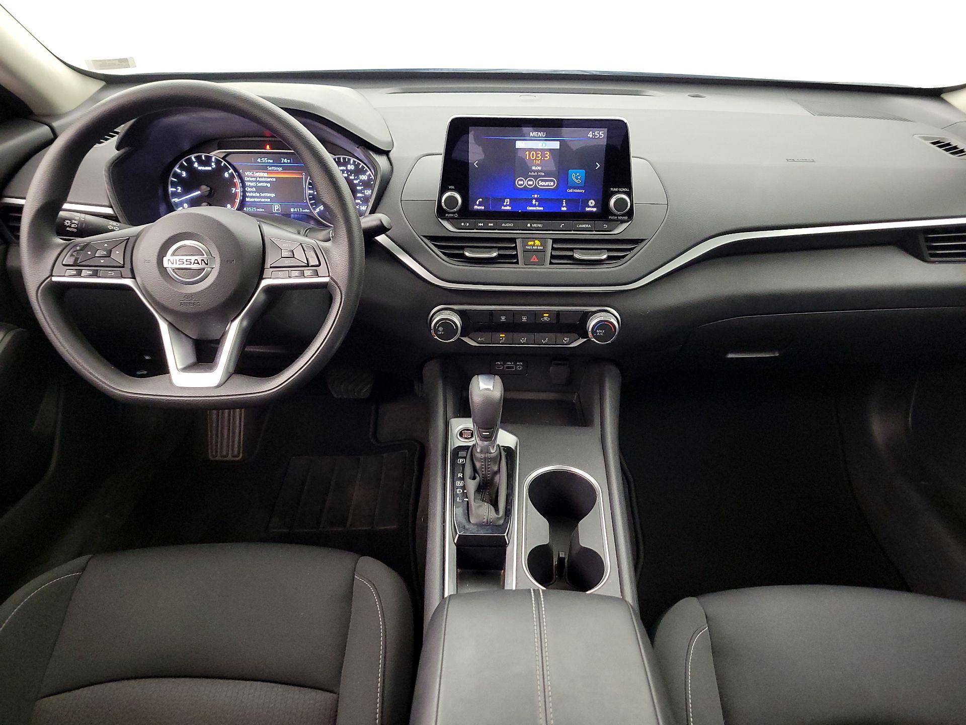 Thumbnail: 2022 Nissan Altima - 9