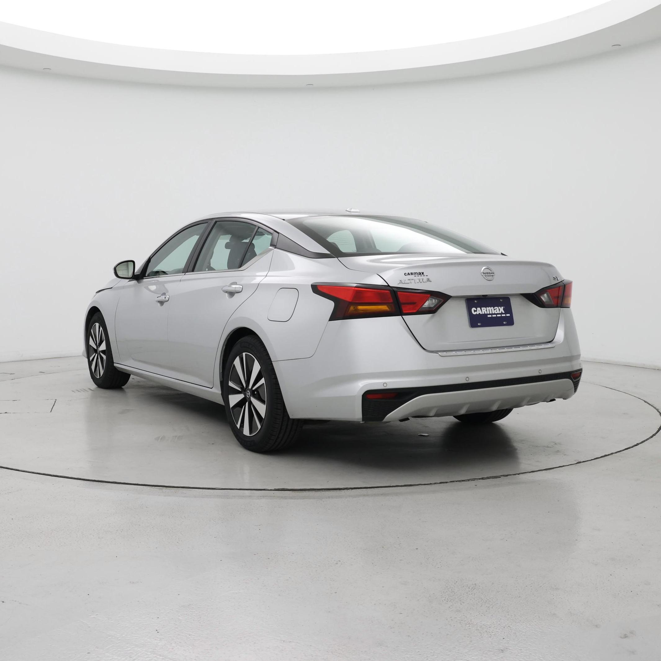 Thumbnail: 2022 Nissan Altima - 2