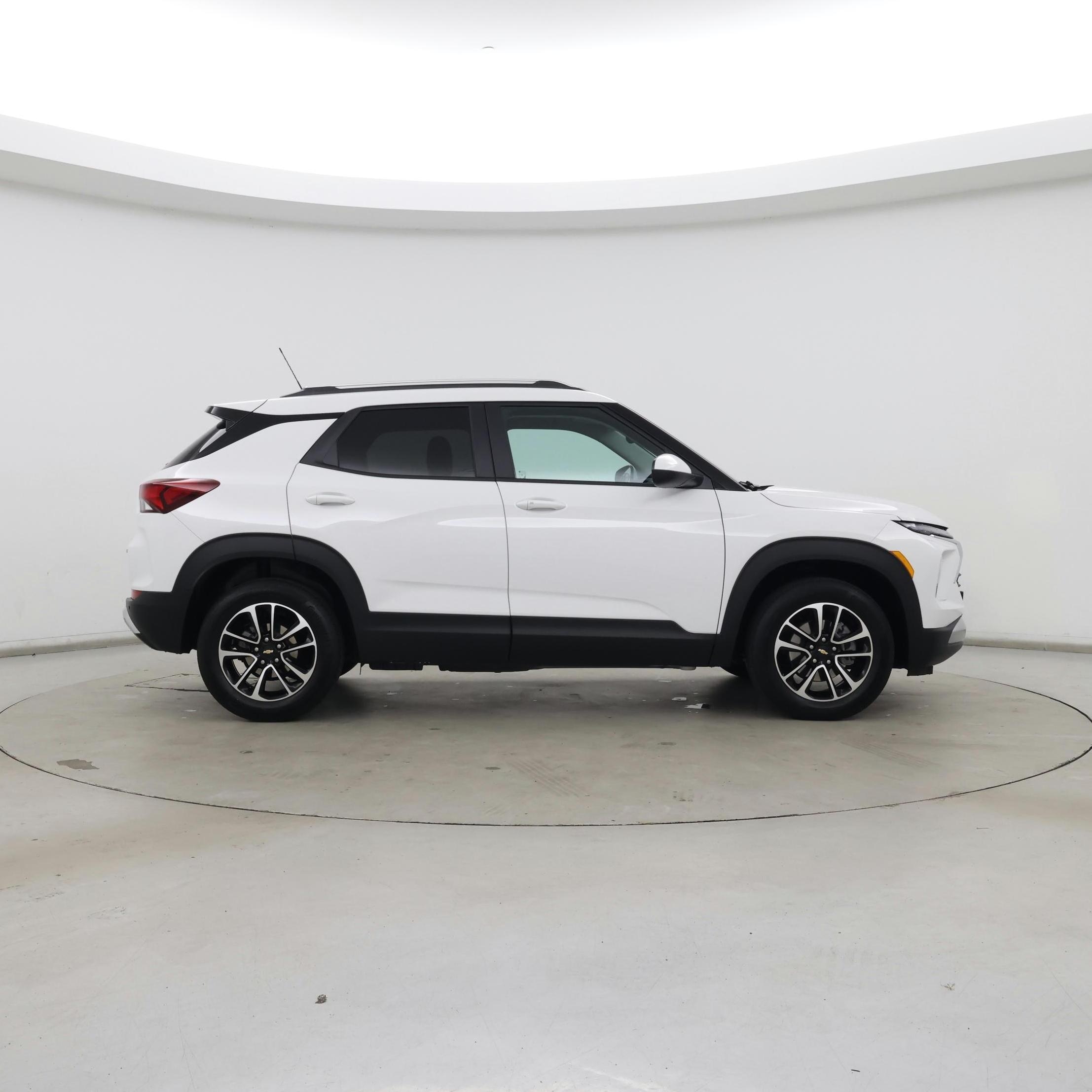 Thumbnail: 2025 Chevrolet TrailBlazer - 7