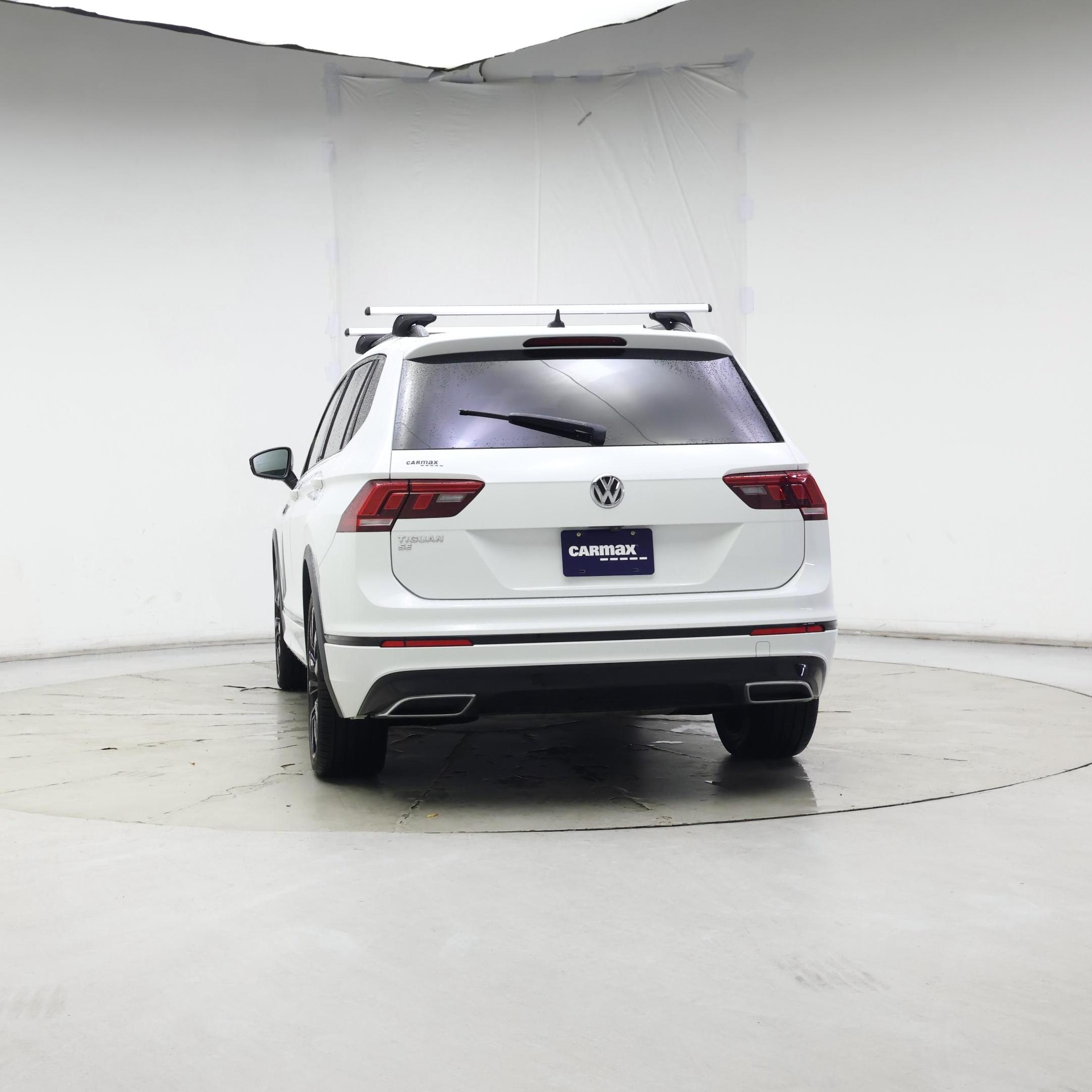 Thumbnail: 2021 Volkswagen Tiguan - 6