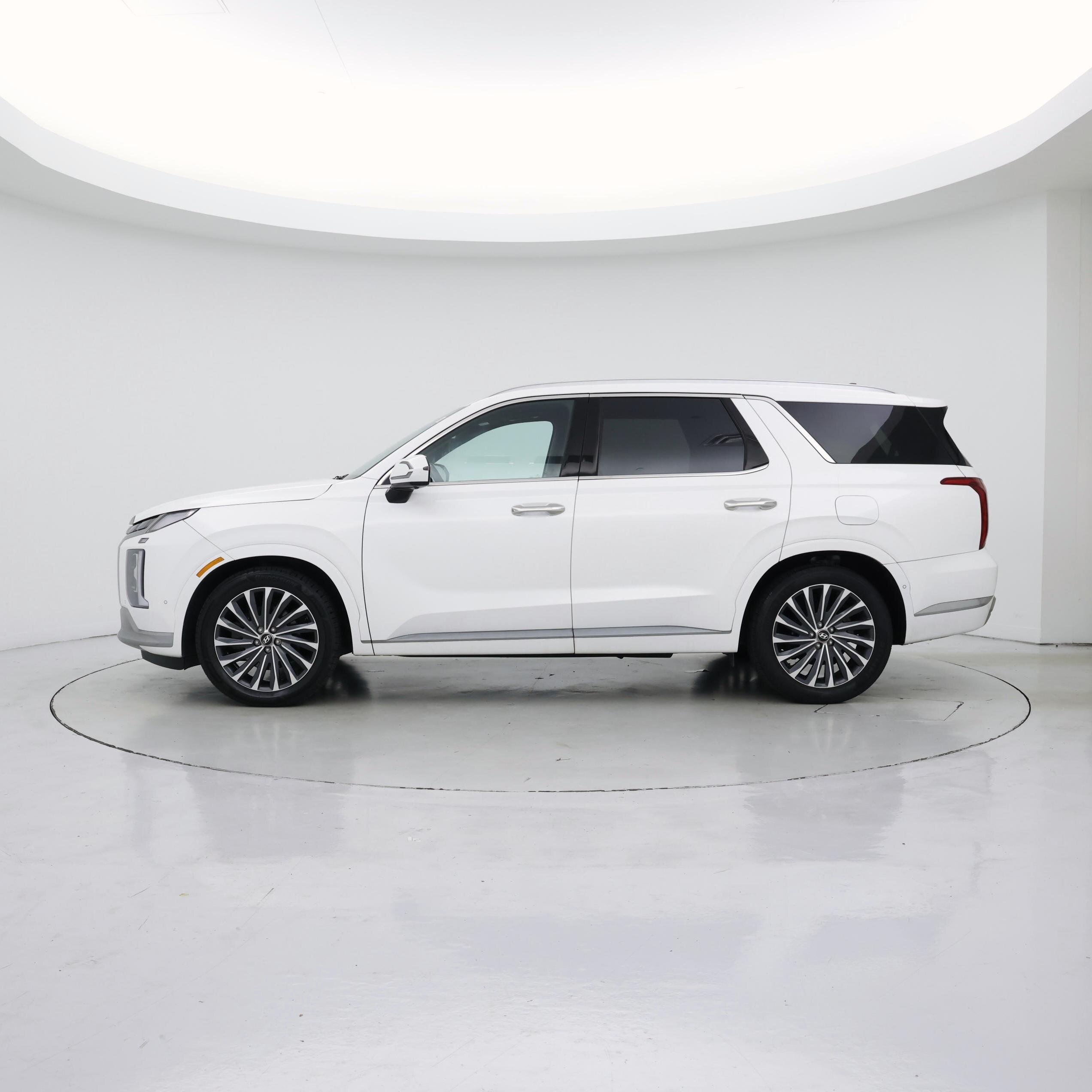 Thumbnail: 2023 Hyundai Palisade - 3