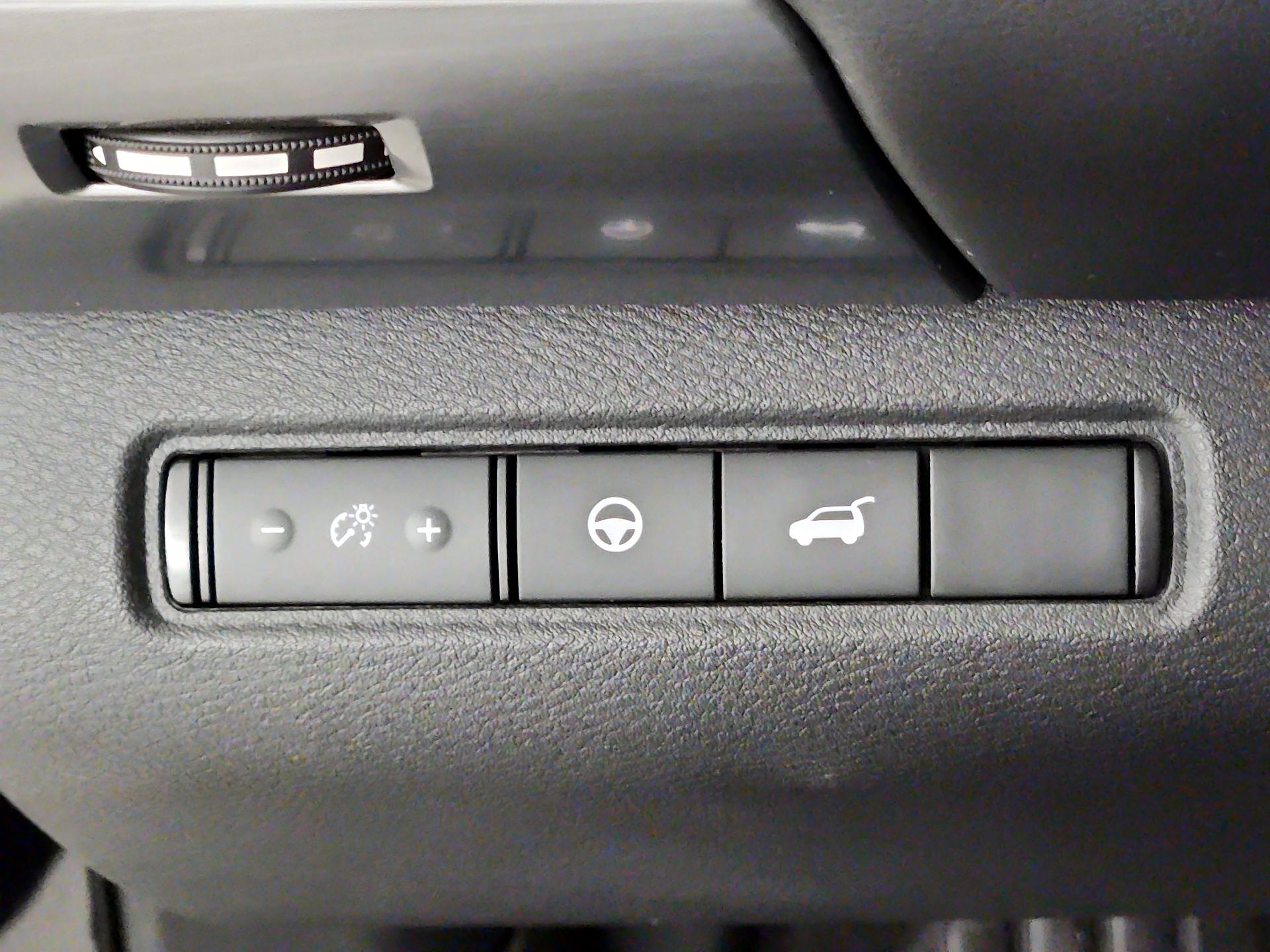 Thumbnail: 2024 Nissan Pathfinder - 13