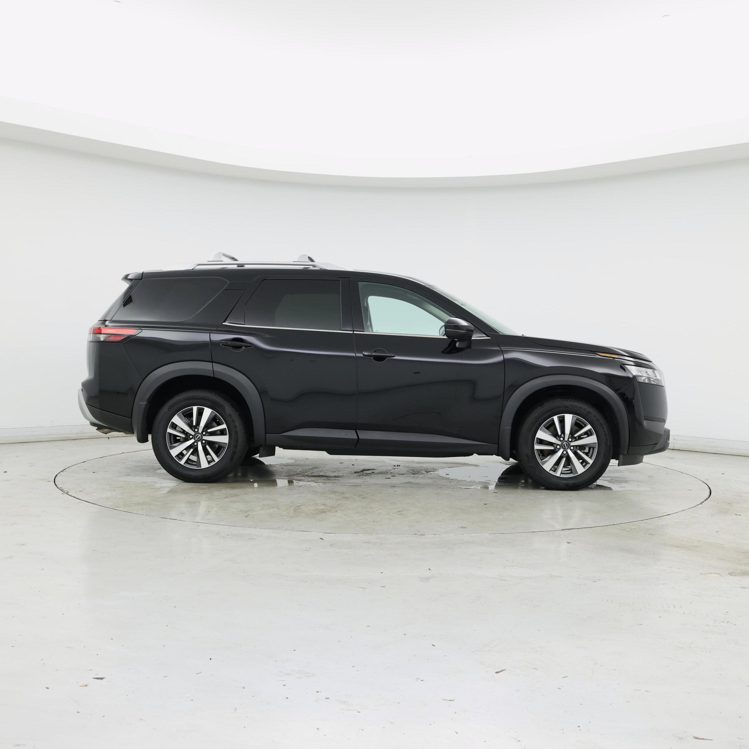 Thumbnail: 2024 Nissan Pathfinder - 7