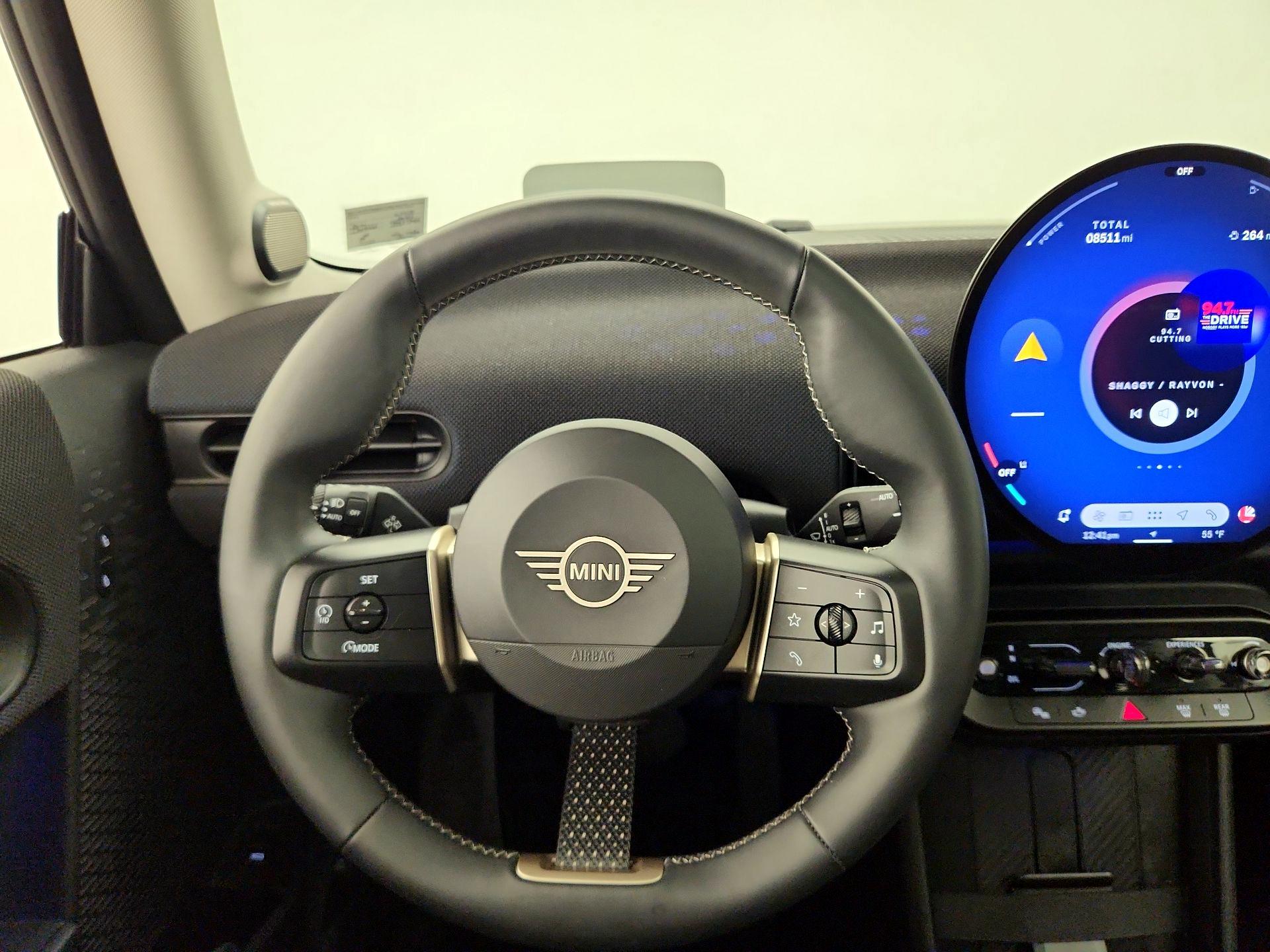 Thumbnail: 2025 MINI Cooper Hardtop - 10