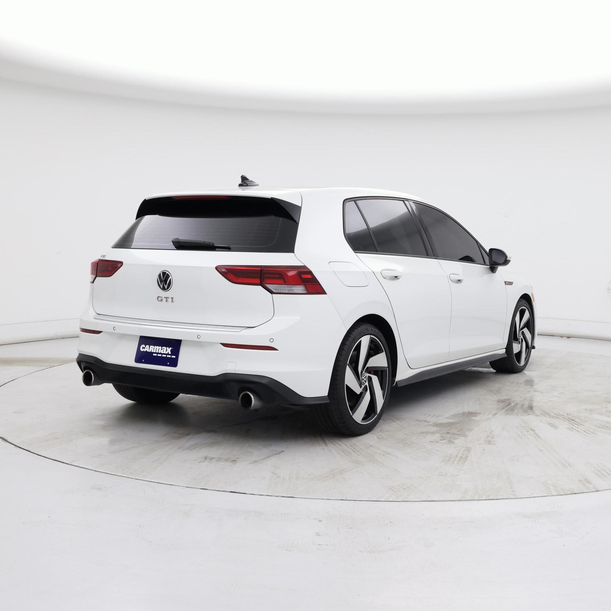 Thumbnail: 2022 Volkswagen Golf - 8