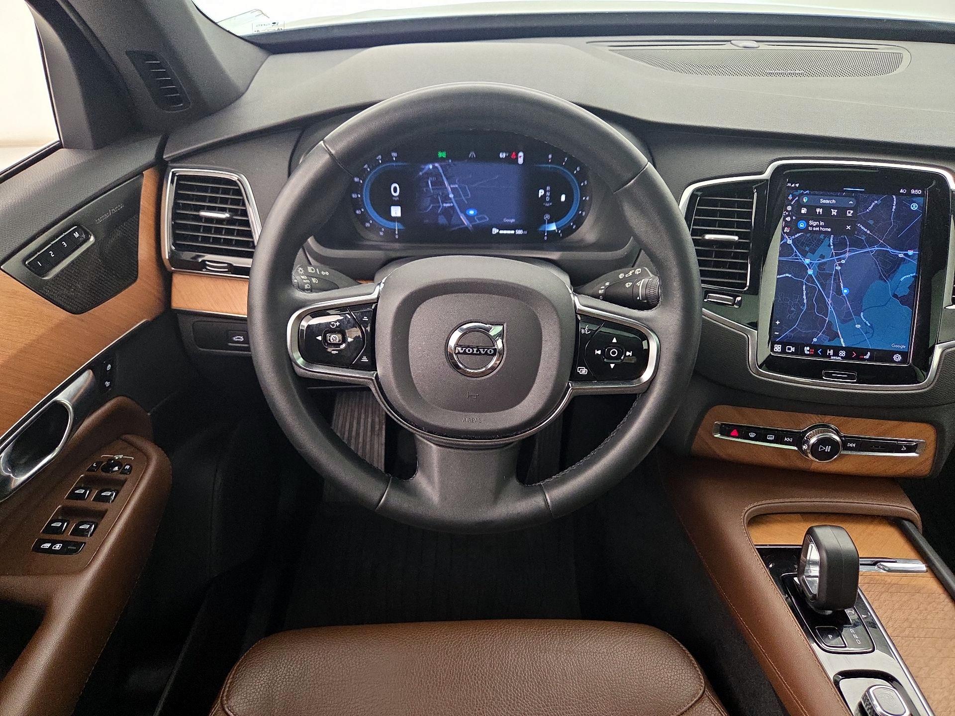 Thumbnail: 2023 Volvo XC90 - 10