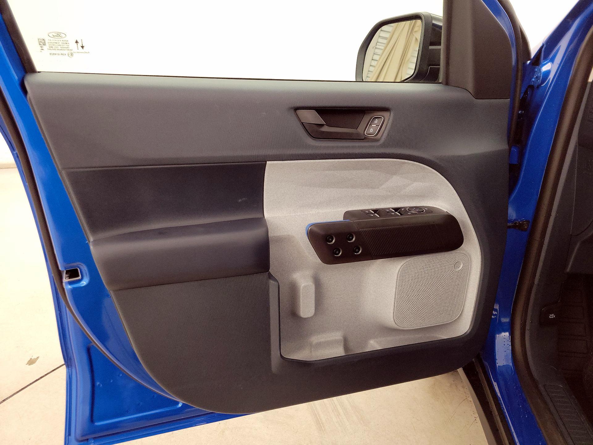 Thumbnail: 2025 Ford Maverick - 12