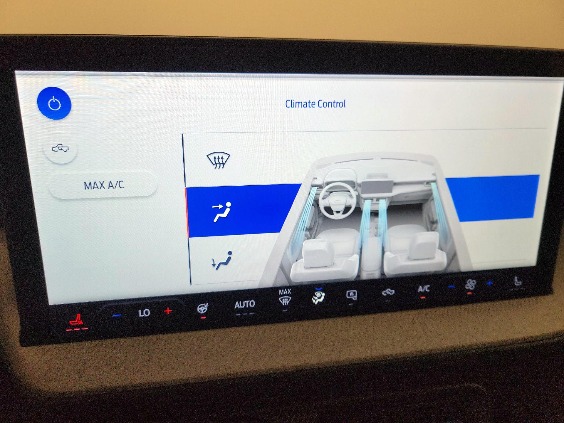 Thumbnail: 2025 Ford Maverick - 16