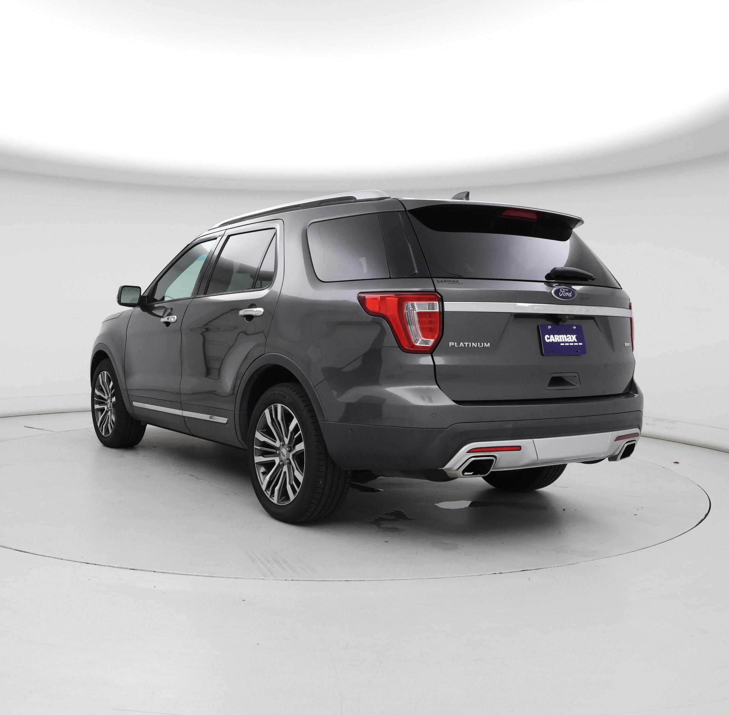 Thumbnail: 2016 Ford Explorer - 2