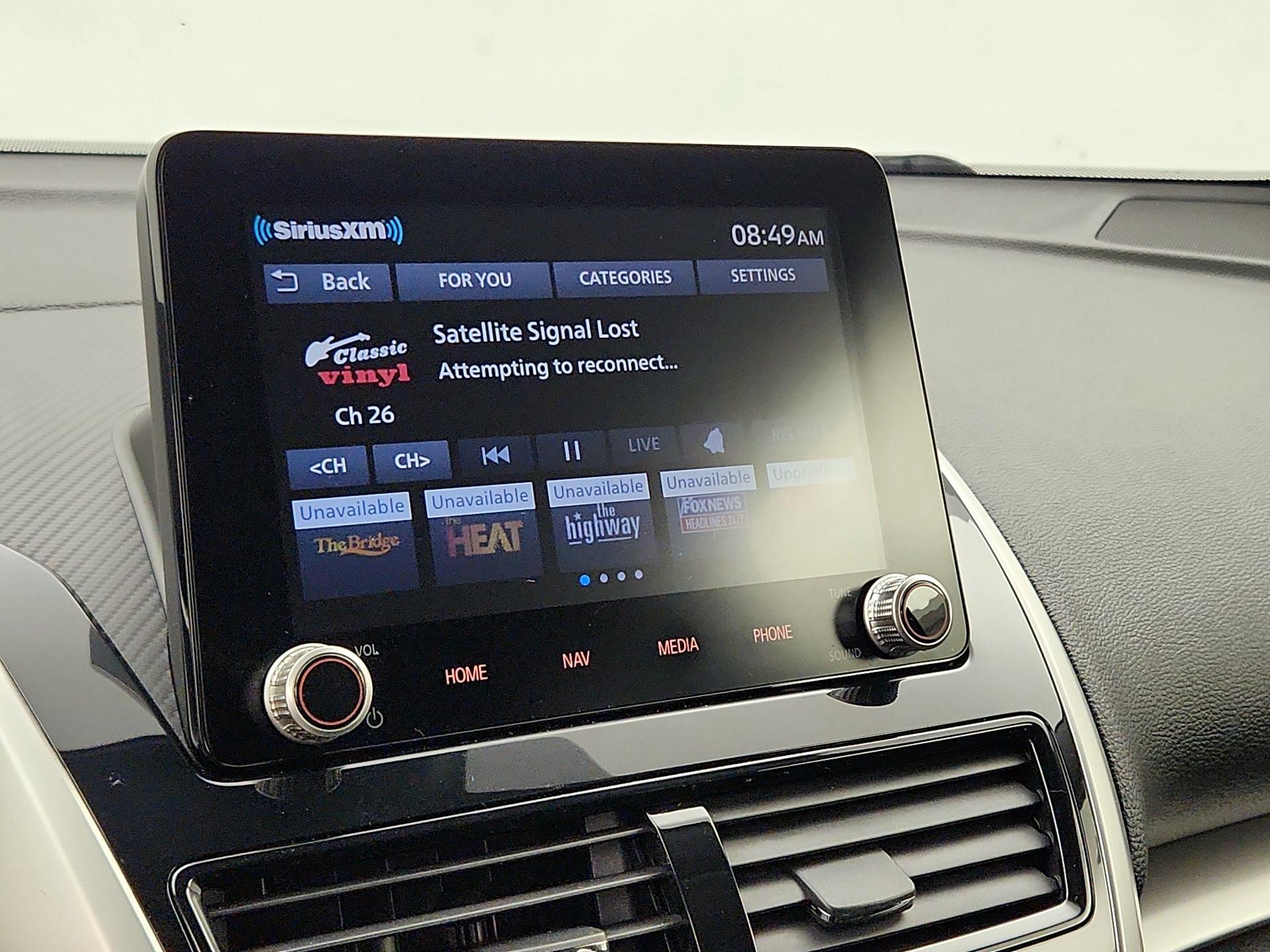 Thumbnail: 2022 Mitsubishi Eclipse Cross - 16