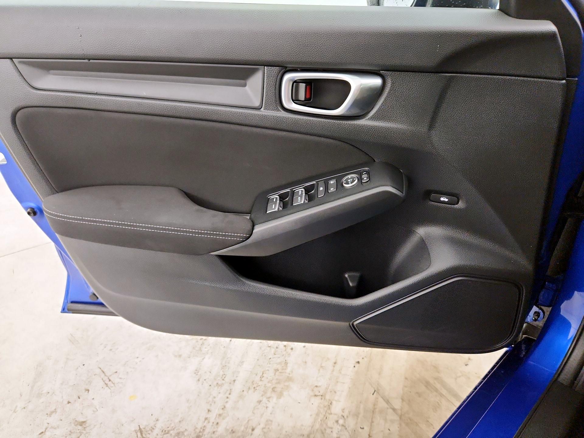 Thumbnail: 2024 Honda Civic - 12