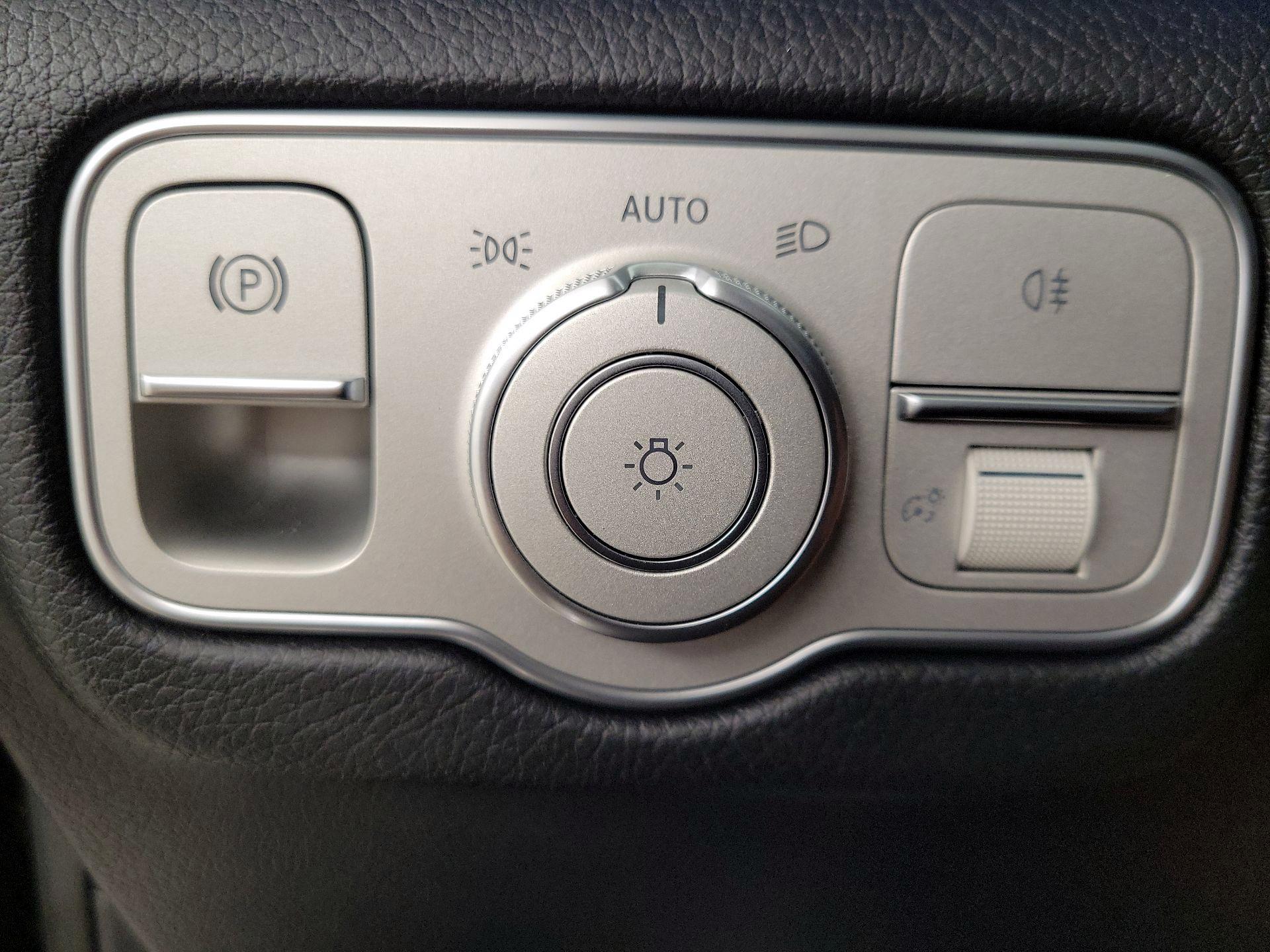 Thumbnail: 2024 Mercedes-Benz GLE - 13