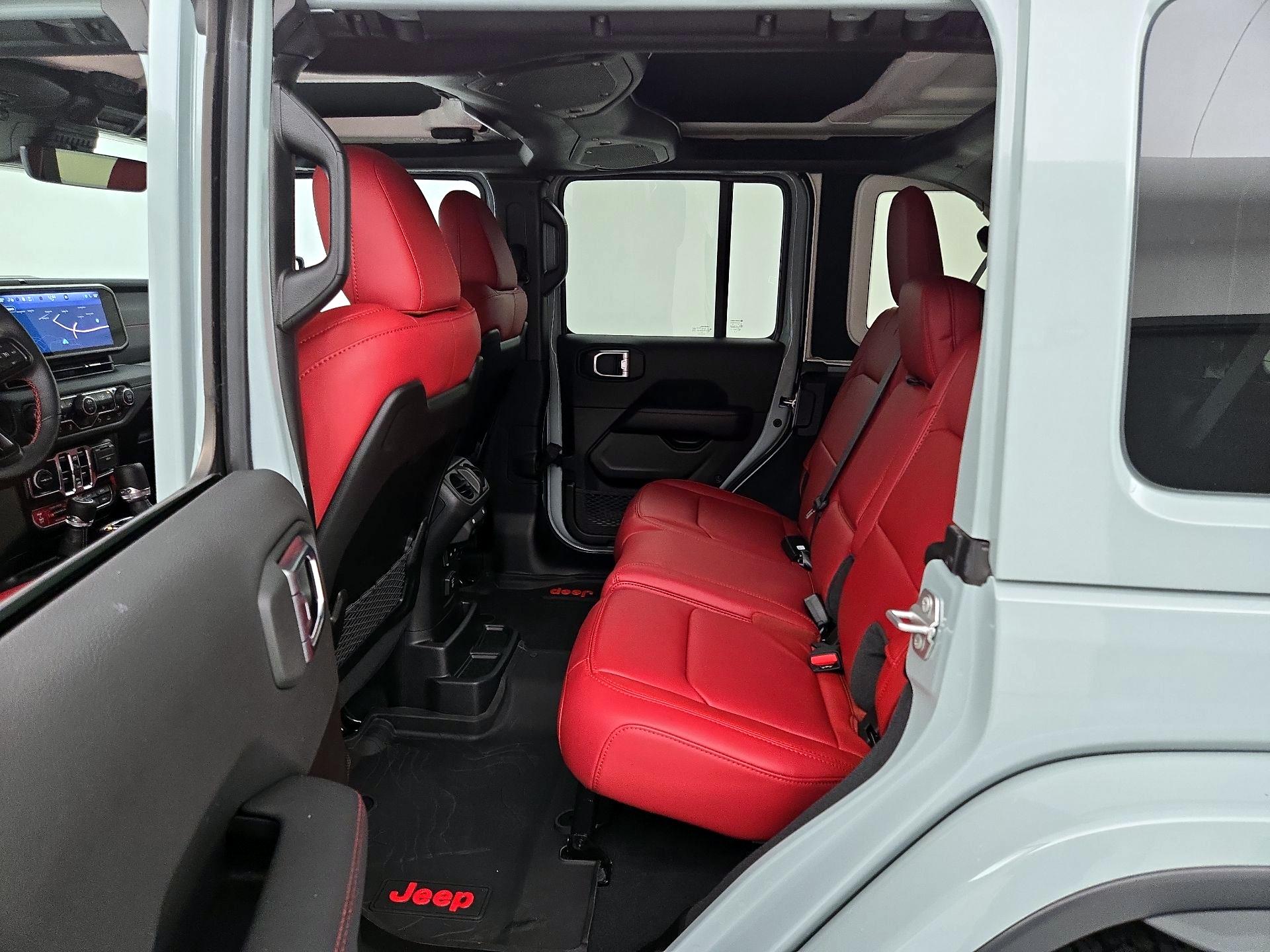 Thumbnail: 2024 Jeep Wrangler - 20