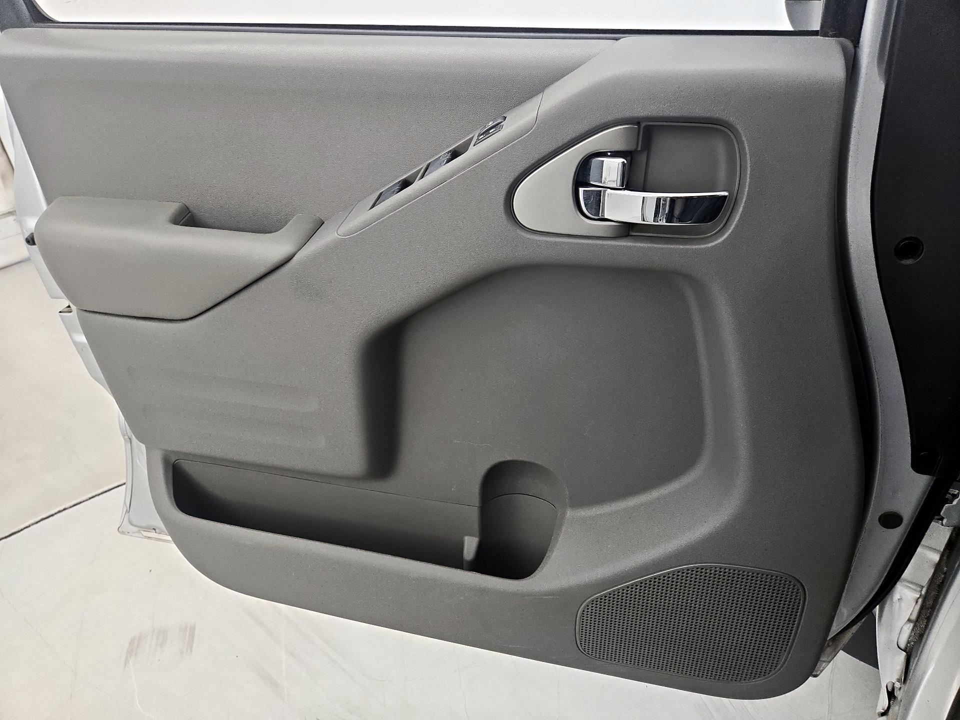 Thumbnail: 2018 Nissan Frontier - 12