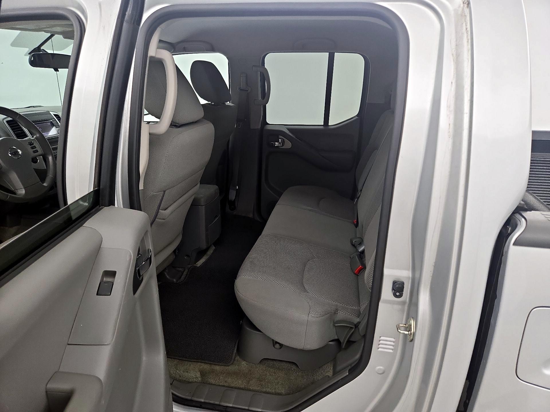 Thumbnail: 2018 Nissan Frontier - 18