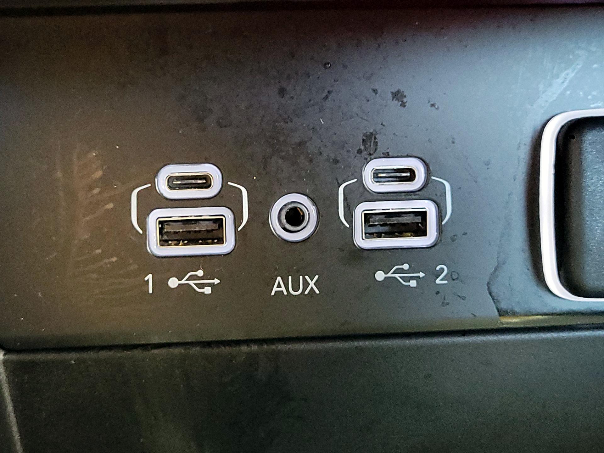 Thumbnail: 2023 Jeep Grand Cherokee - 19