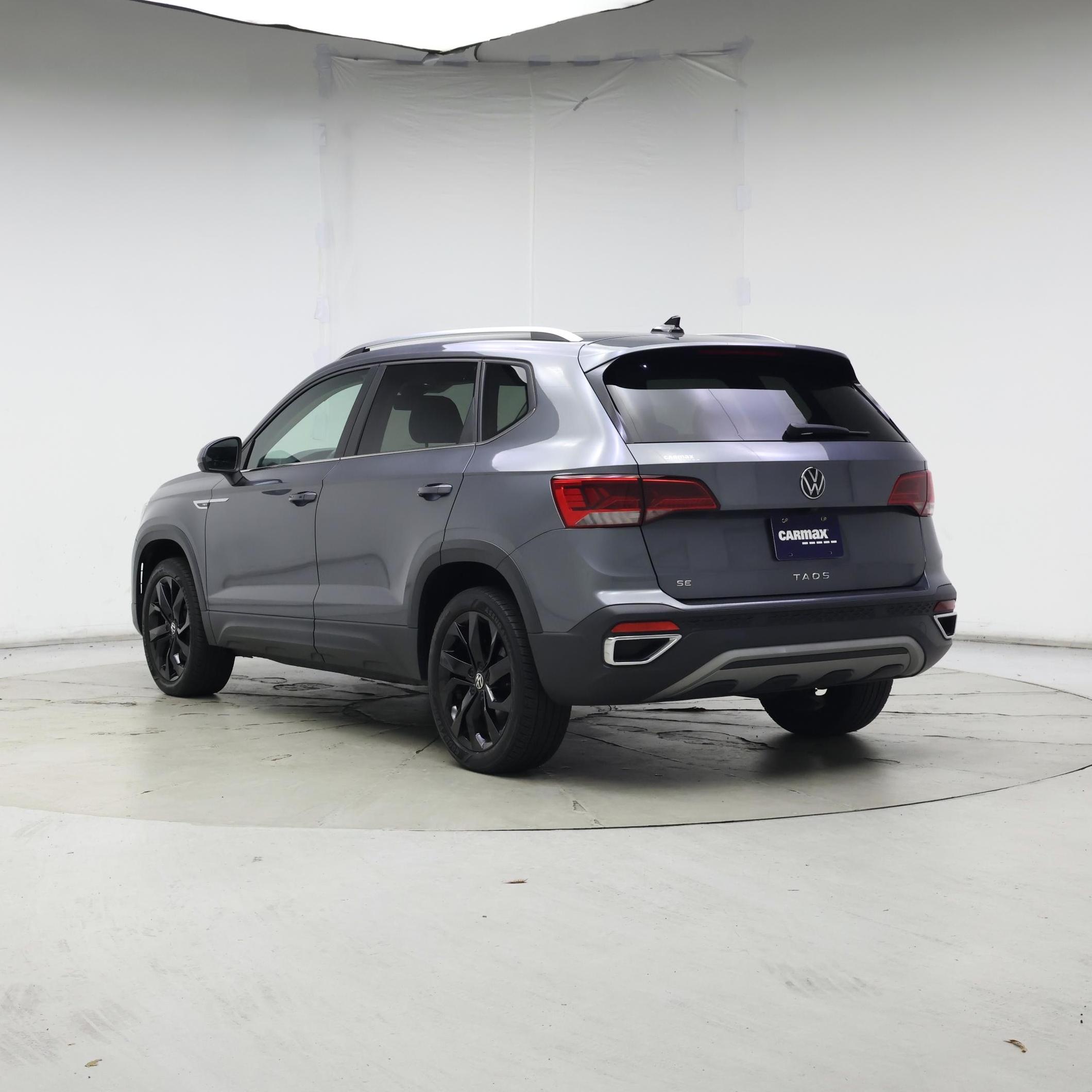 Thumbnail: 2022 Volkswagen Taos - 2