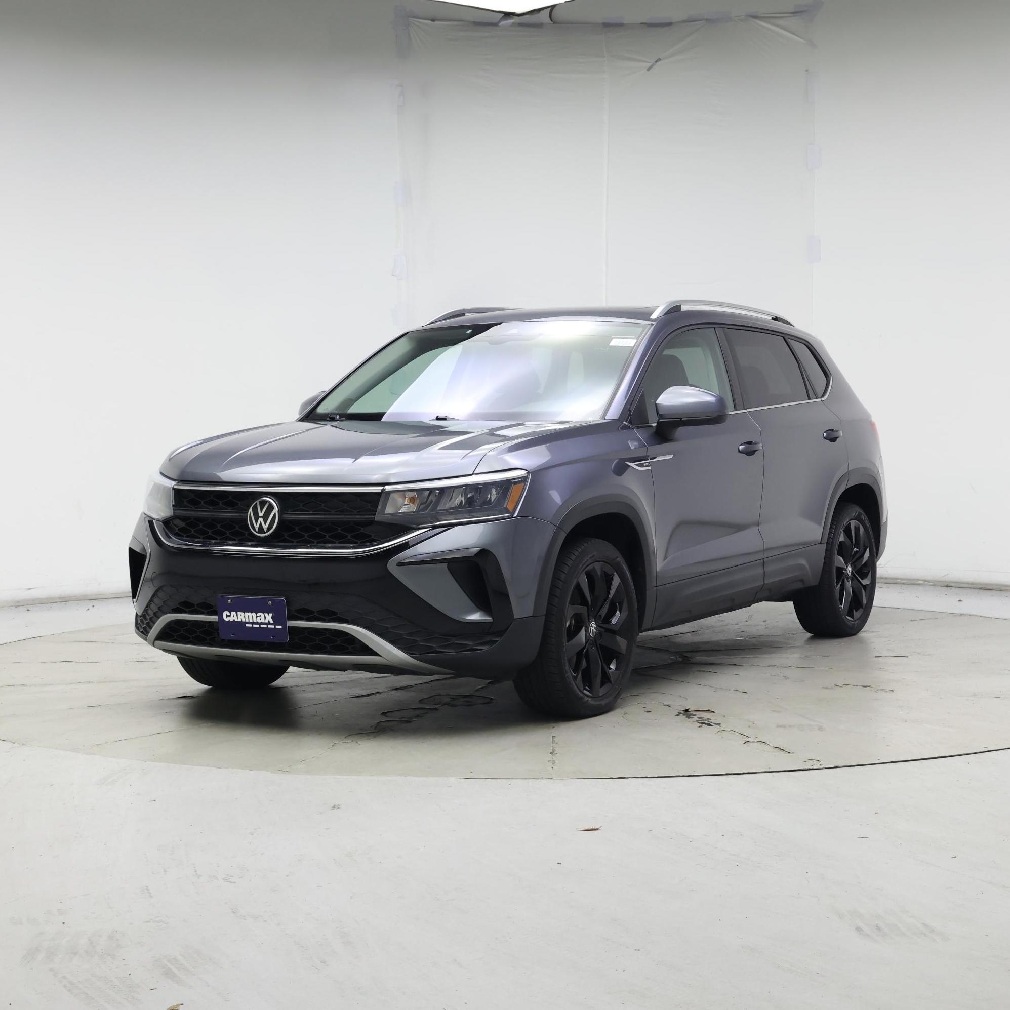 Thumbnail: 2022 Volkswagen Taos - 4