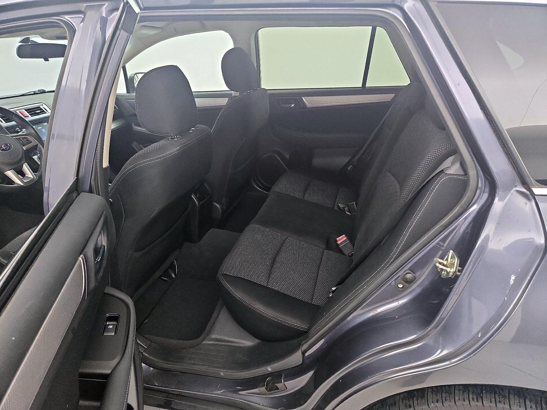 Thumbnail: 2016 Subaru Outback - 19