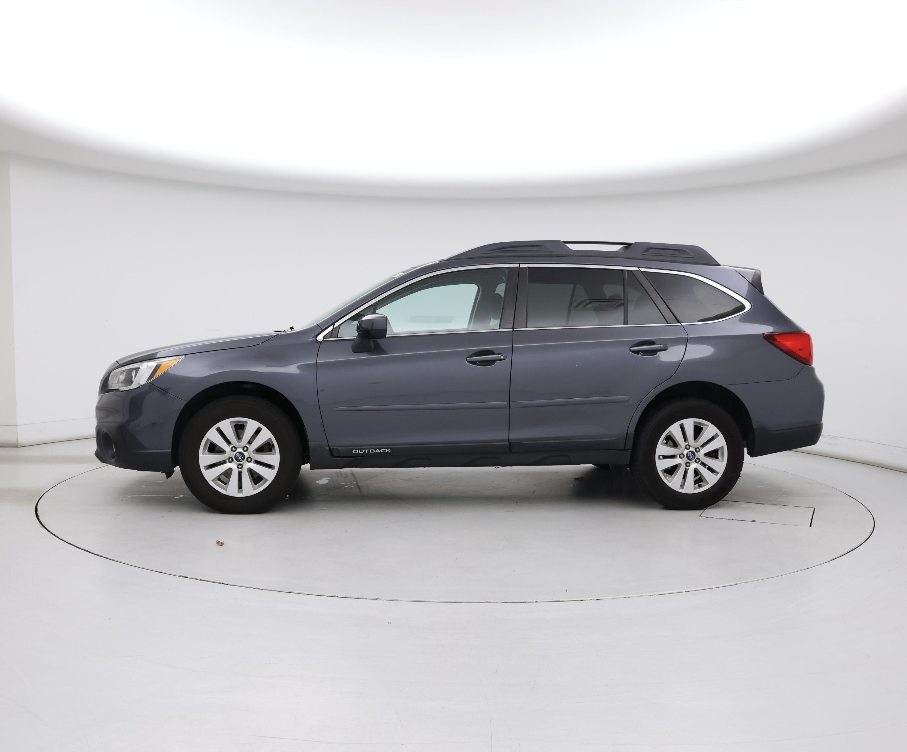 Thumbnail: 2016 Subaru Outback - 3