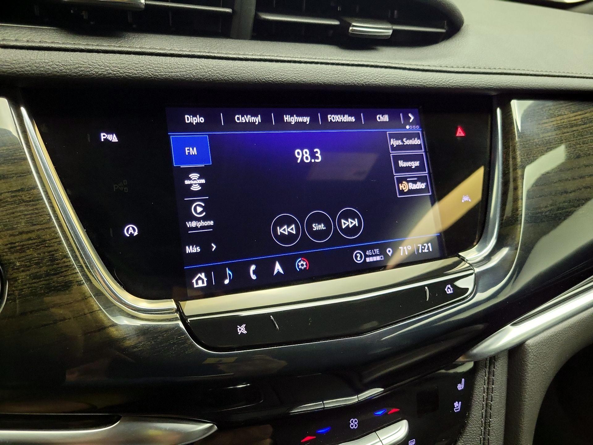 Thumbnail: 2024 Cadillac XT6 - 15