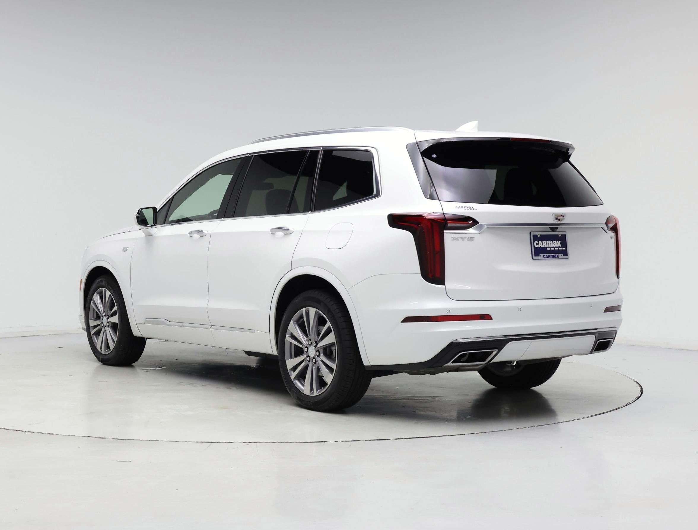 Thumbnail: 2024 Cadillac XT6 - 2