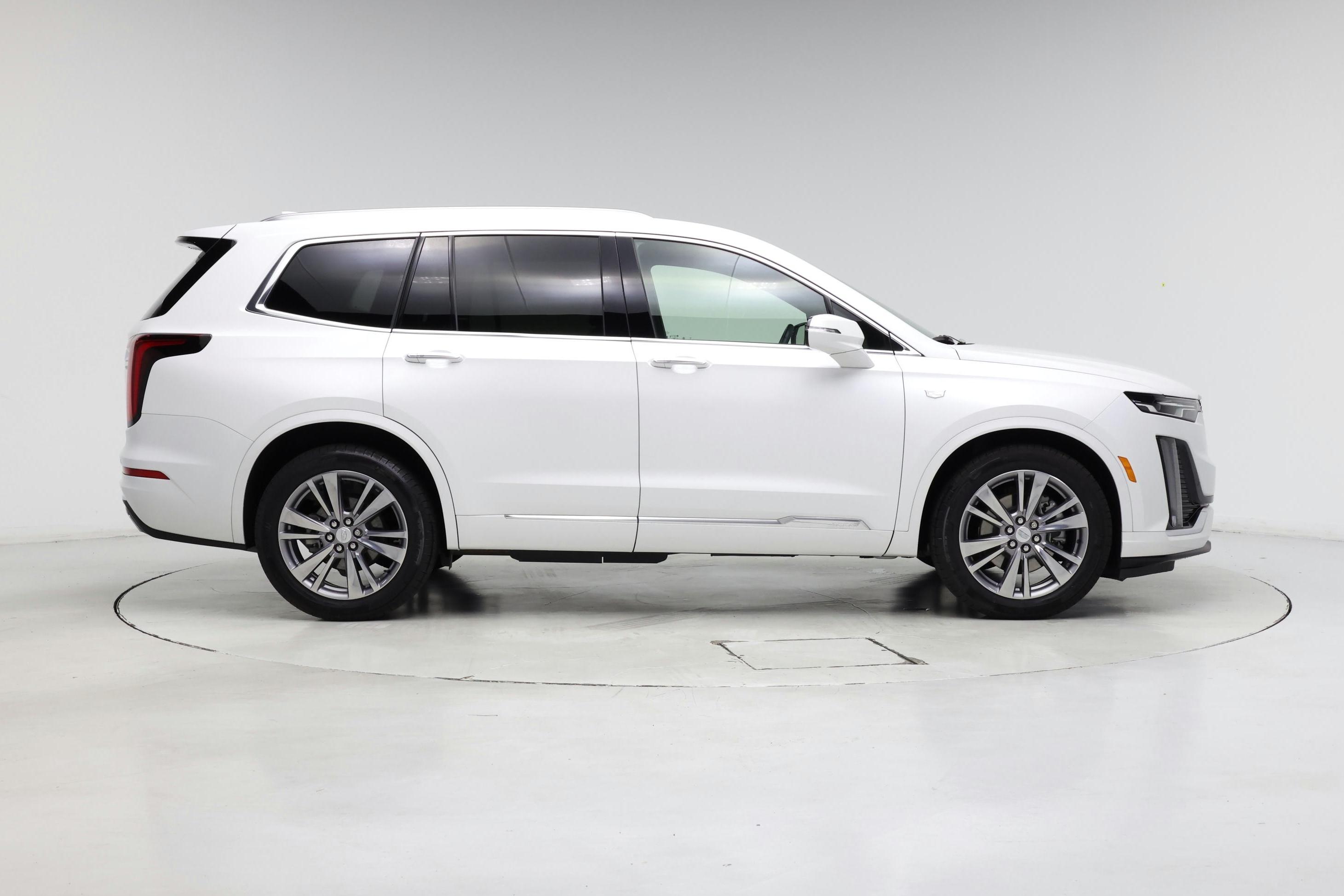 Thumbnail: 2024 Cadillac XT6 - 7