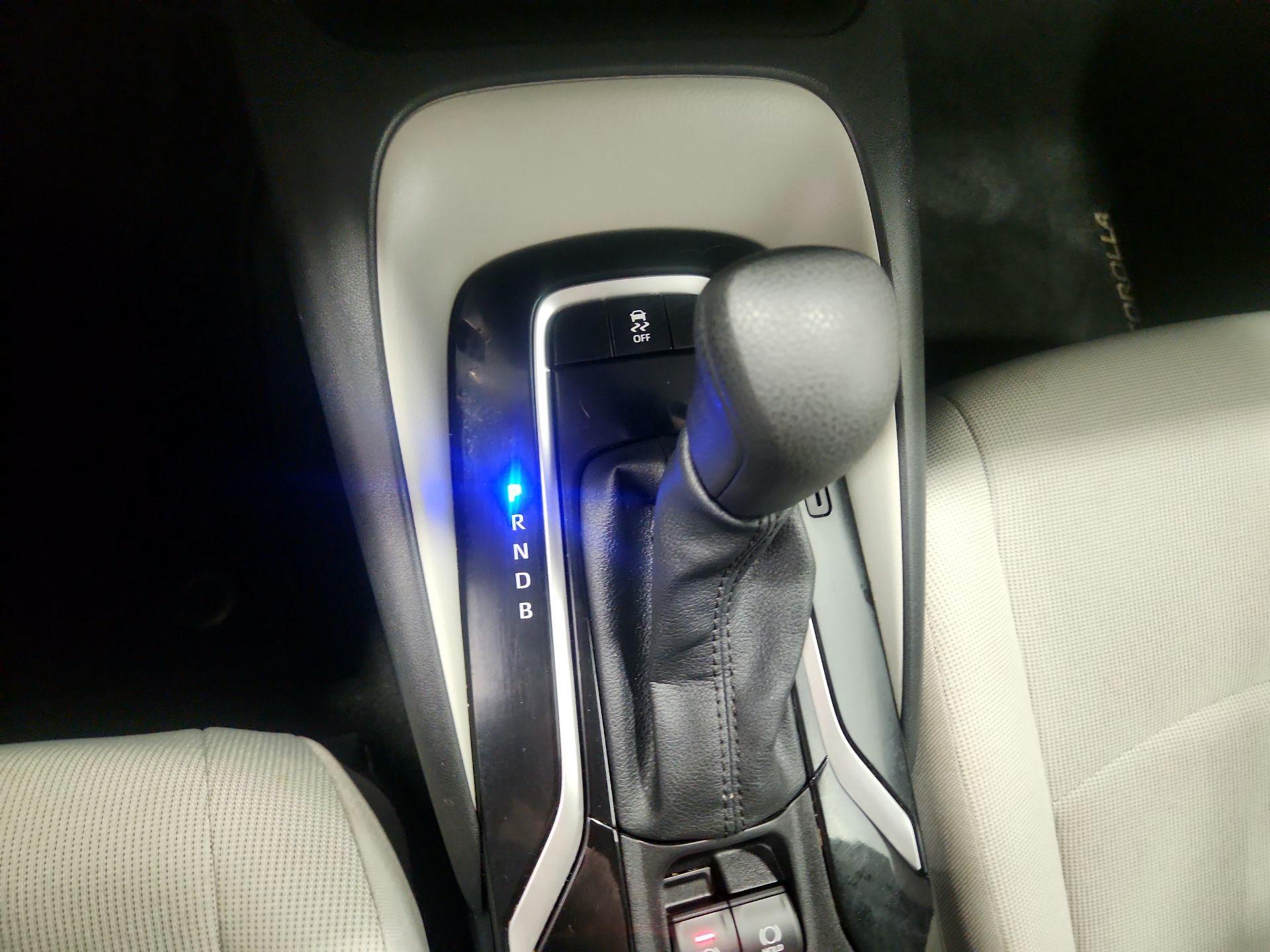 Thumbnail: 2022 Toyota Corolla - 17