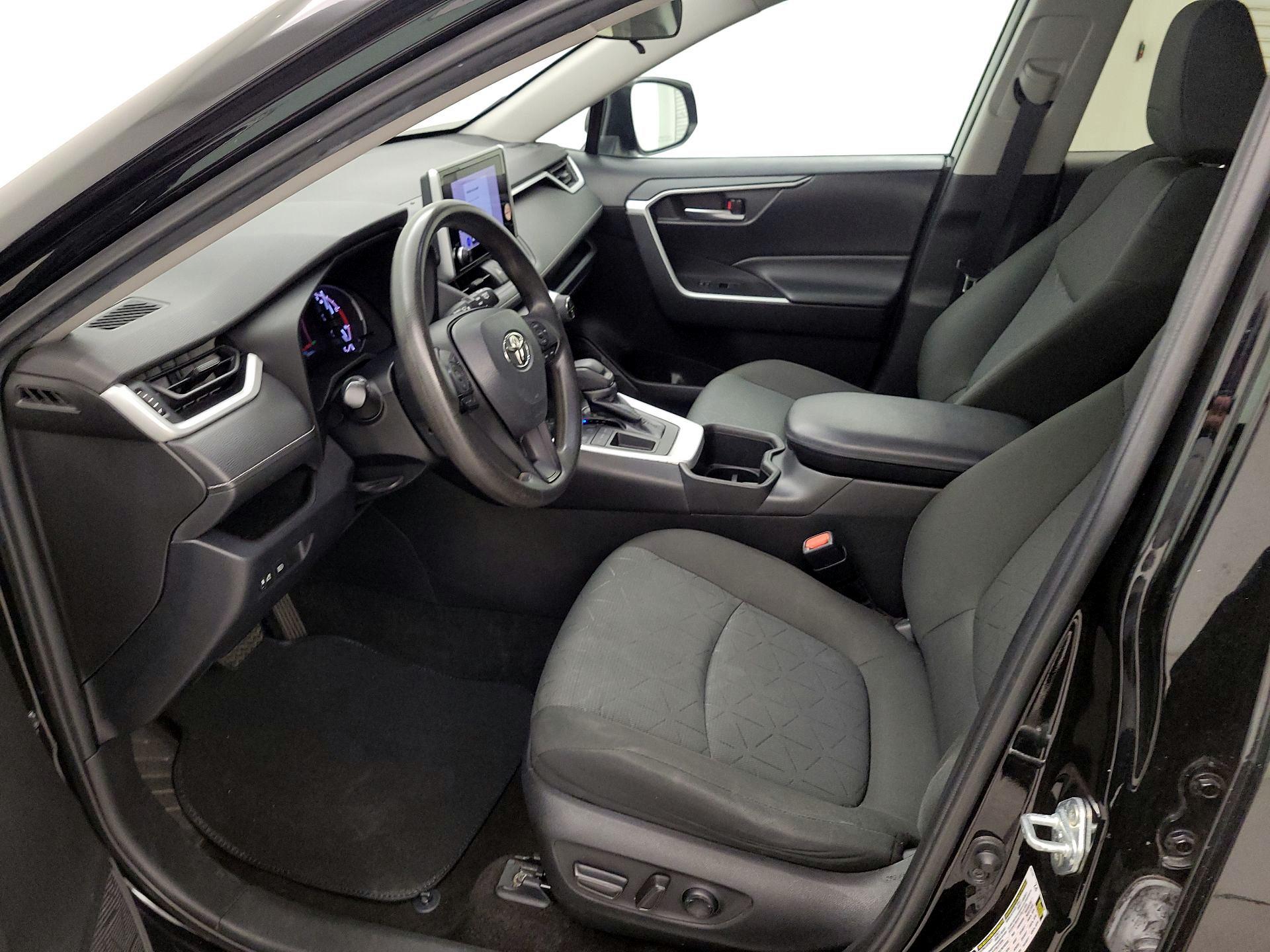 Thumbnail: 2023 Toyota RAV4 - 11