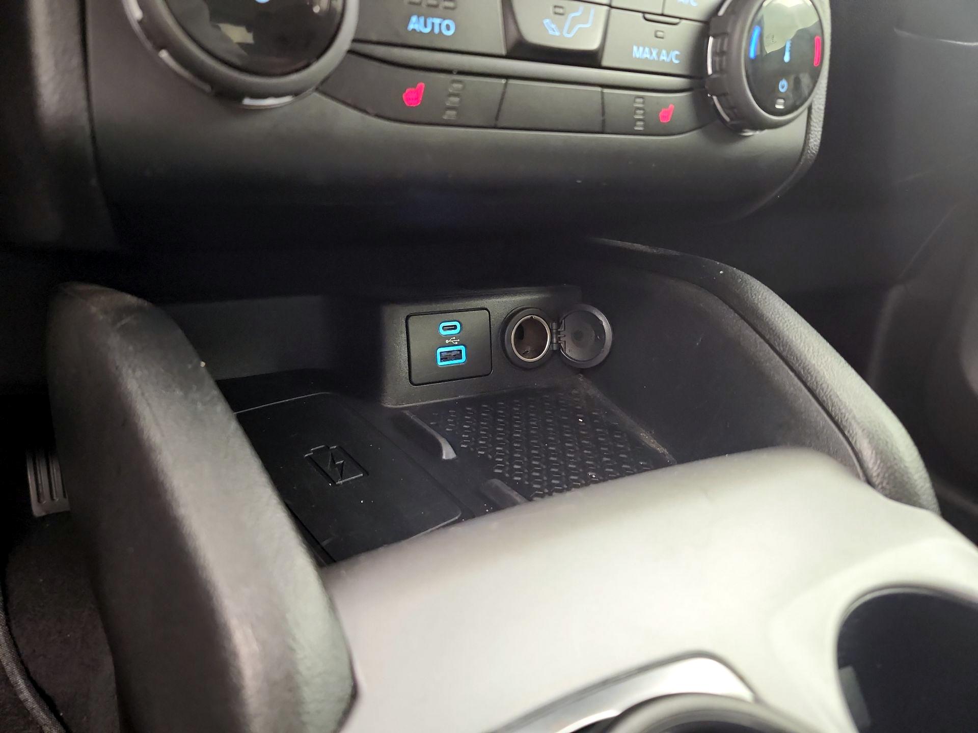 Thumbnail: 2022 Ford Bronco Sport - 18